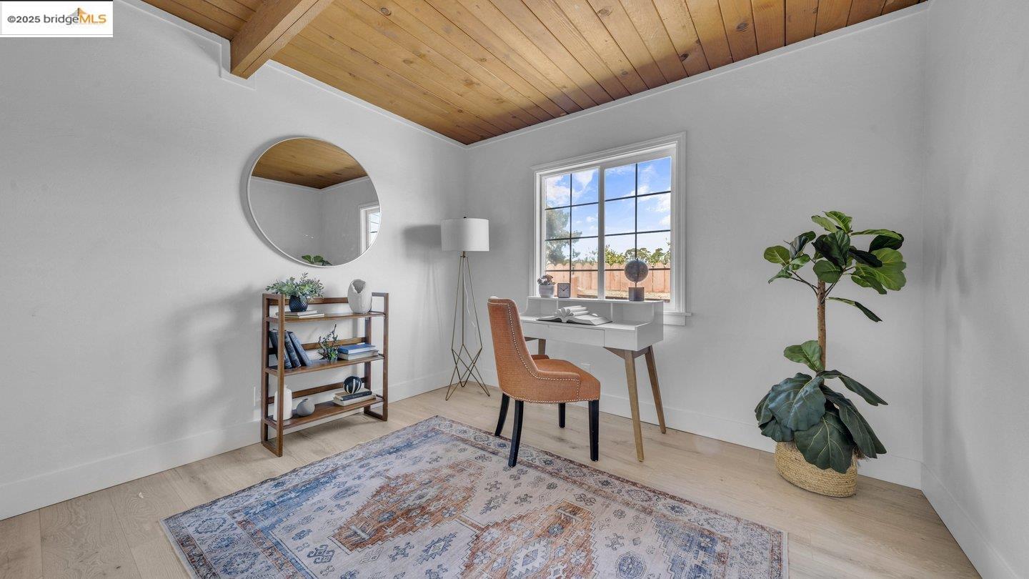 Detail Gallery Image 26 of 38 For 830 Patrick Dr, Pinole,  CA 94564 - 3 Beds | 1 Baths