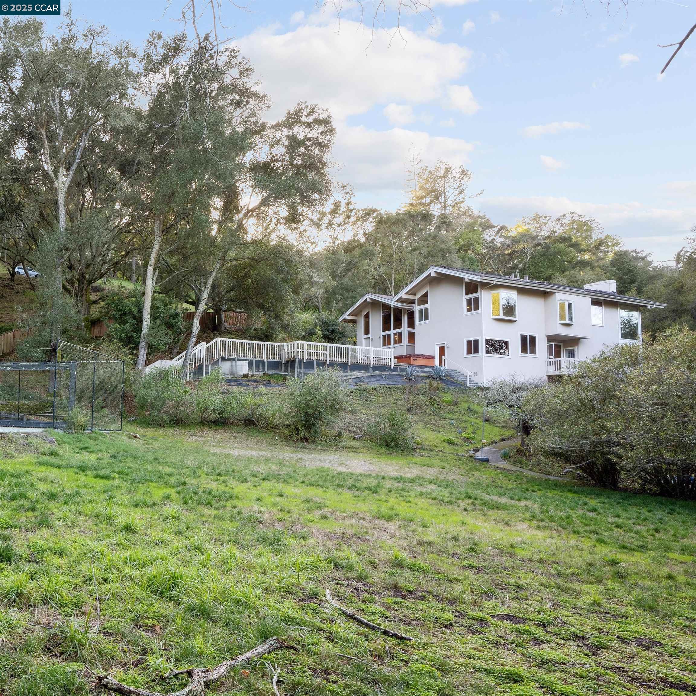 Detail Gallery Image 1 of 1 For 35 Tiger Tail Court, Orinda,  CA 94563 - 4 Beds | 6 Baths