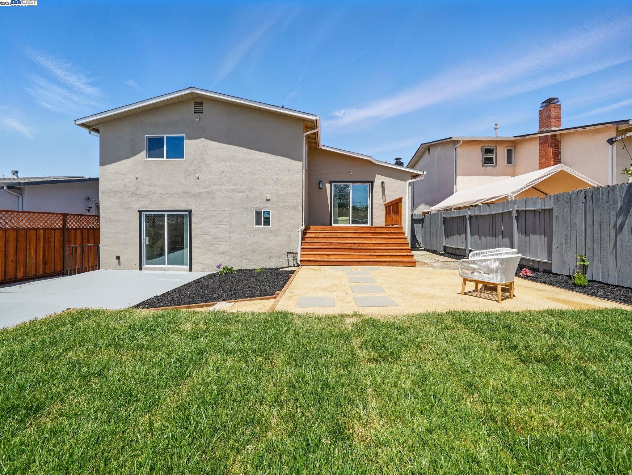 Detail Gallery Image 28 of 40 For 2579 Jacobs St, Hayward,  CA 94541 - 3 Beds | 3 Baths