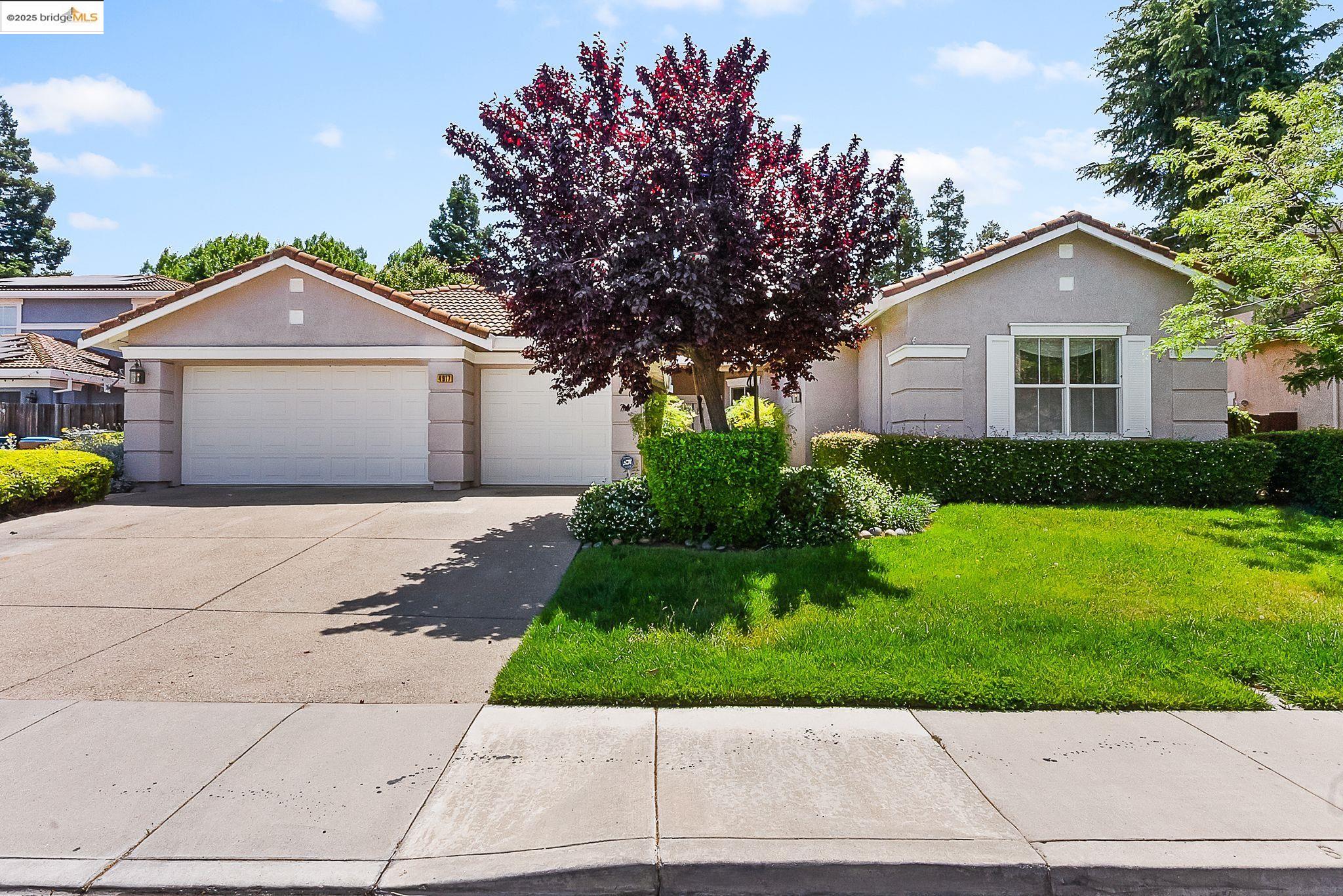 Detail Gallery Image 3 of 60 For 4917 Union Mine Ct, Antioch,  CA 94531 - 4 Beds | 2/1 Baths