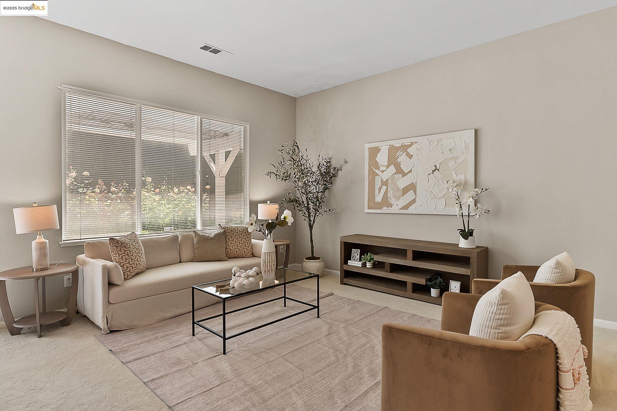 Detail Gallery Image 6 of 60 For 4917 Union Mine Ct, Antioch,  CA 94531 - 4 Beds | 2/1 Baths