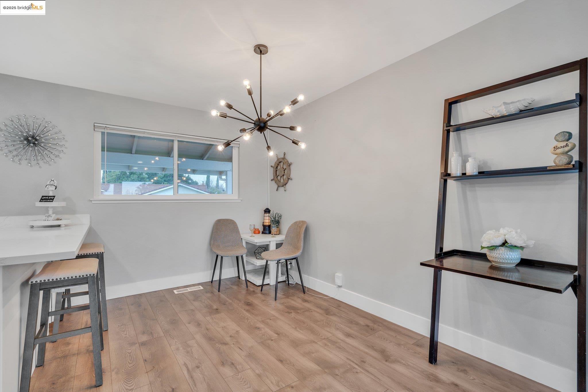 Detail Gallery Image 11 of 60 For 89 W Lake Dr, Antioch,  CA 94509 - 4 Beds | 3 Baths