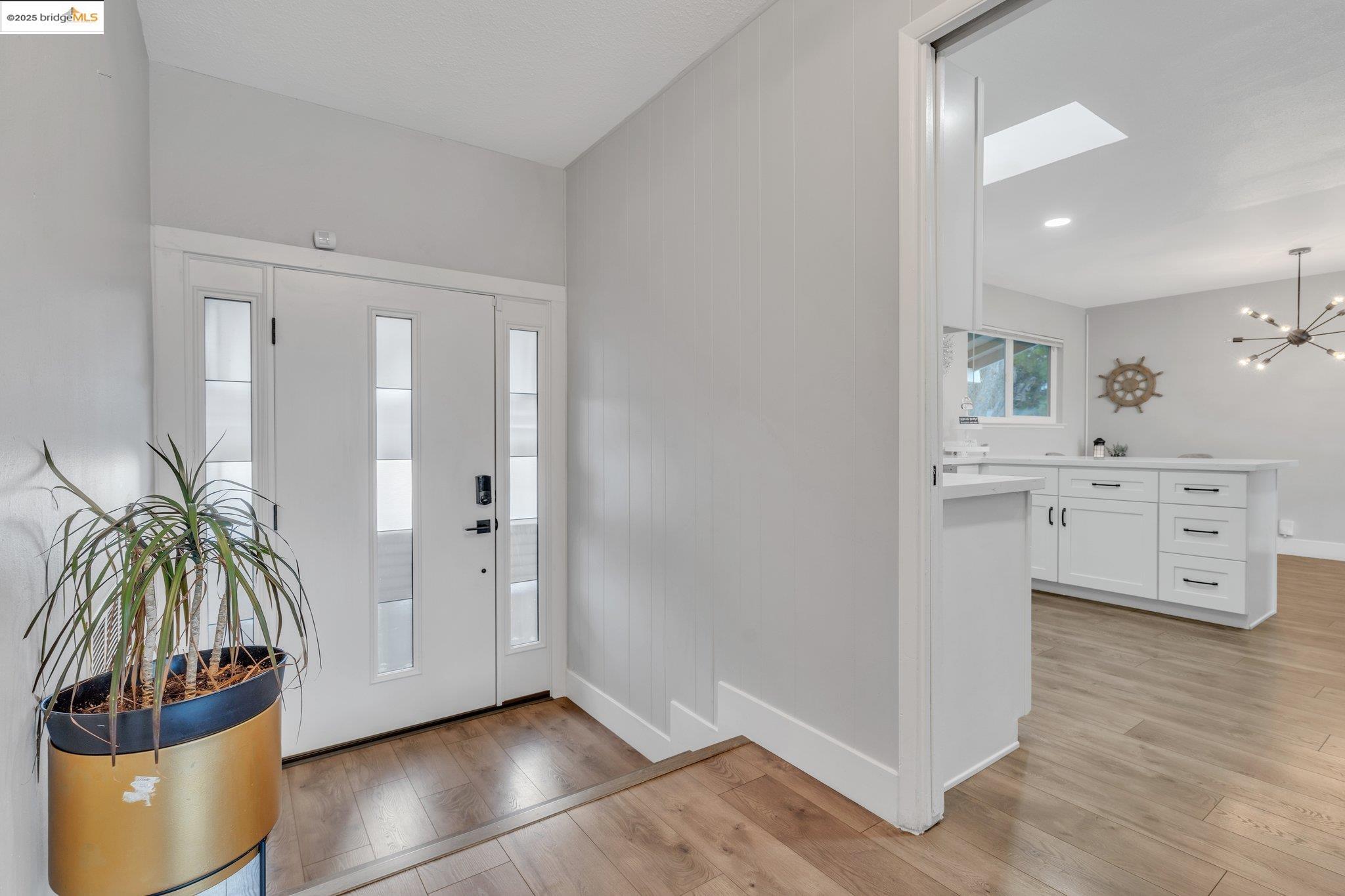 Detail Gallery Image 16 of 60 For 89 W Lake Dr, Antioch,  CA 94509 - 4 Beds | 3 Baths