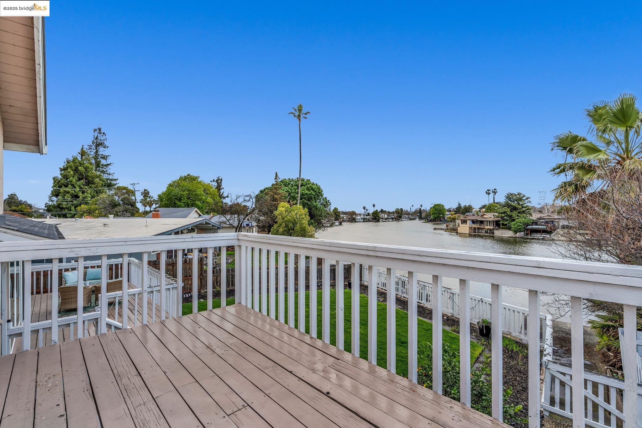 Detail Gallery Image 37 of 60 For 89 W Lake Dr, Antioch,  CA 94509 - 4 Beds | 3 Baths