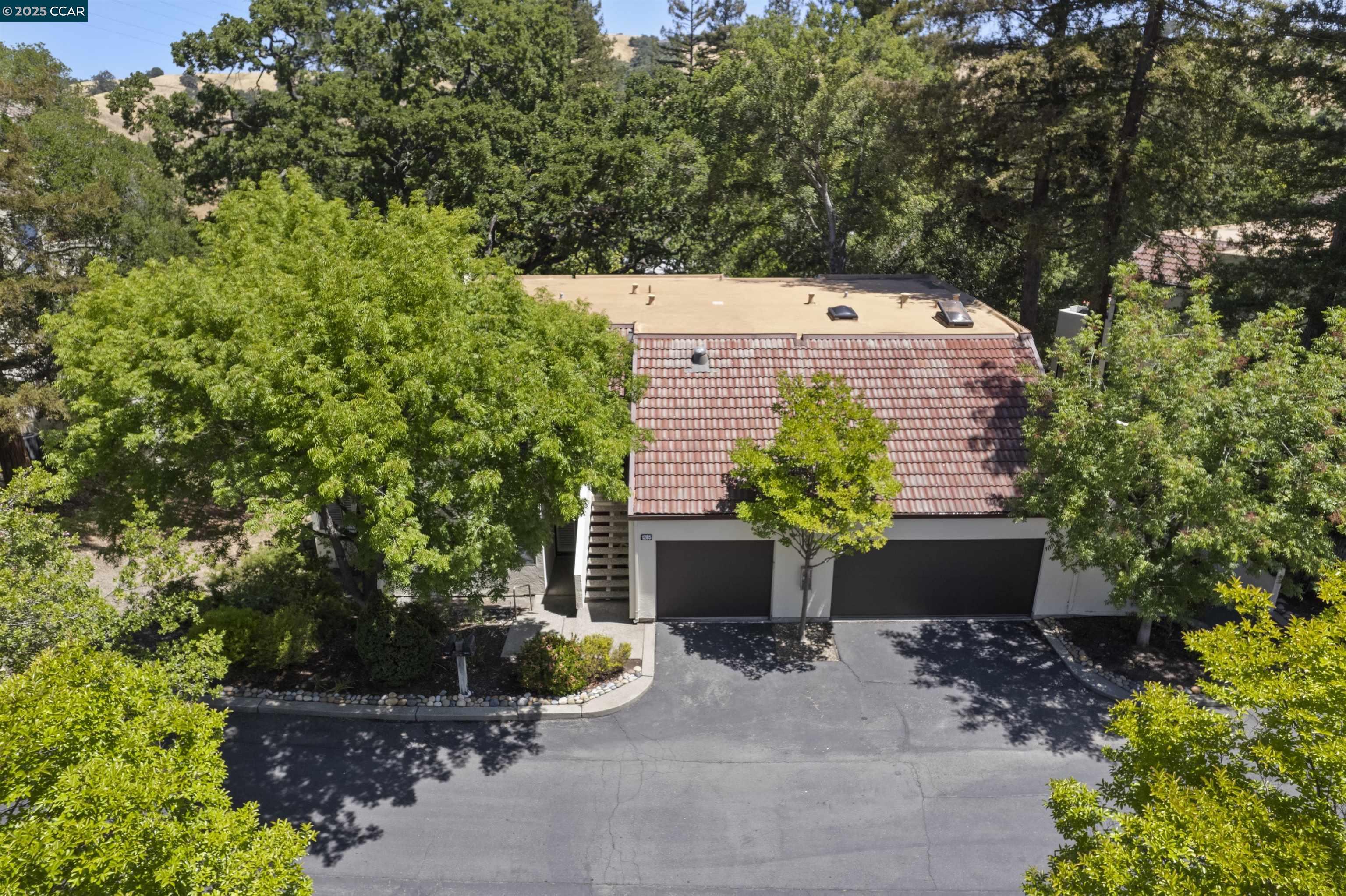 Detail Gallery Image 42 of 54 For 1285 Avenida Sevilla 1a,  Walnut Creek,  CA 94595 - 2 Beds | 2 Baths