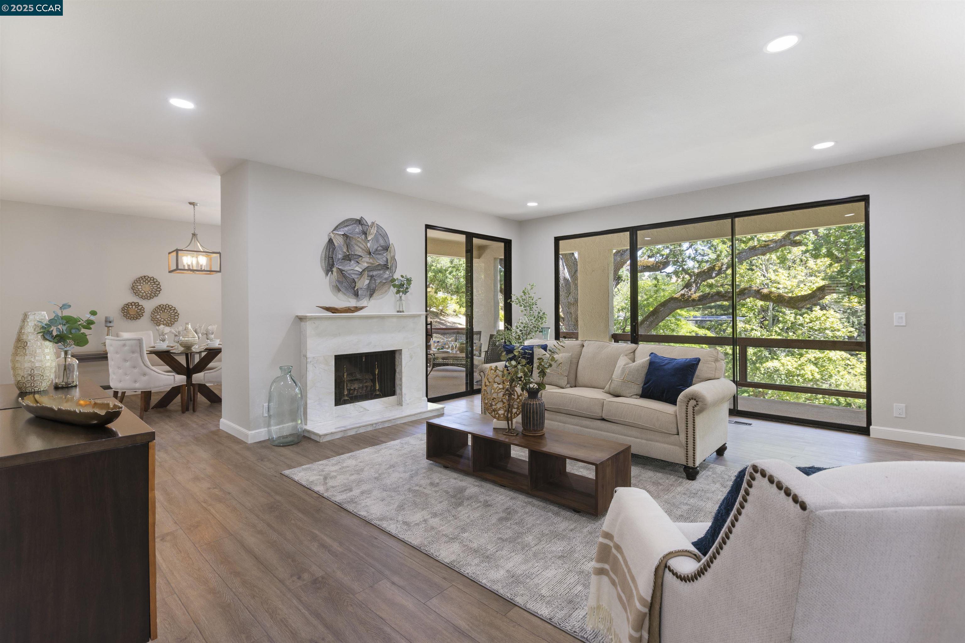 Detail Gallery Image 6 of 54 For 1285 Avenida Sevilla 1a,  Walnut Creek,  CA 94595 - 2 Beds | 2 Baths