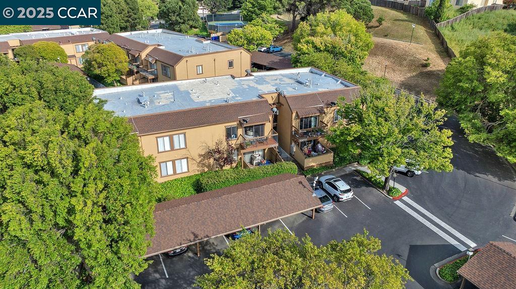 Detail Gallery Image 21 of 26 For 5317 Ridgeview Cir #8,  El Sobrante,  CA 94803 - 1 Beds | 1 Baths