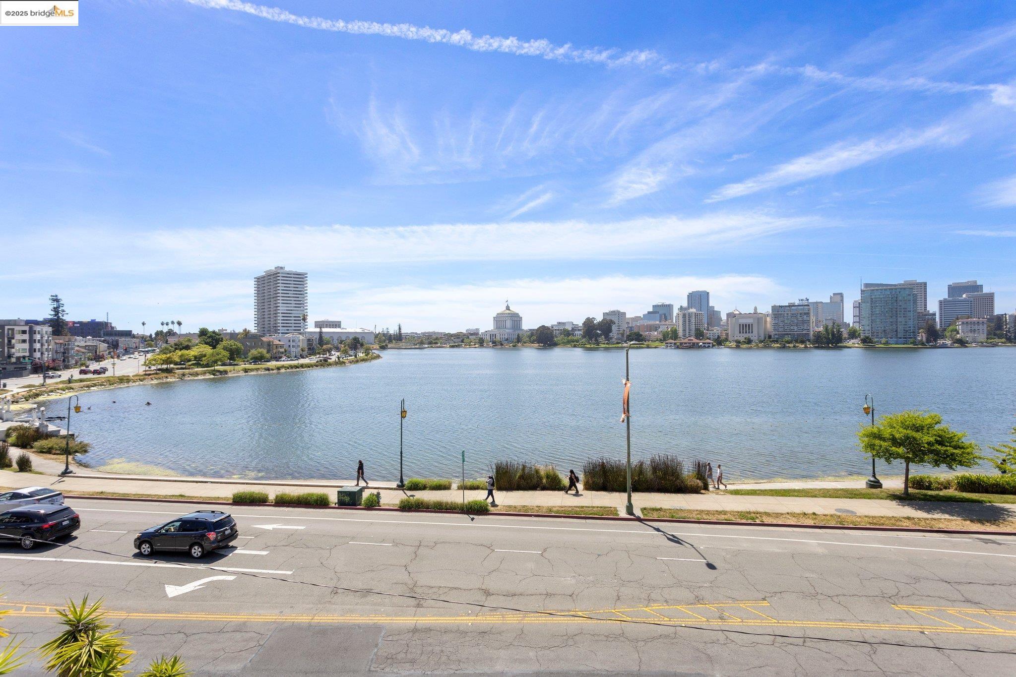Detail Gallery Image 37 of 38 For 1830 Lakeshore Ave #306,  Oakland,  CA 94606 - 2 Beds | 2 Baths