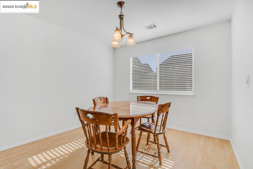 Detail Gallery Image 7 of 25 For 5330 Delta Ranch Dr, Oakley,  CA 94561 - 3 Beds | 2/1 Baths