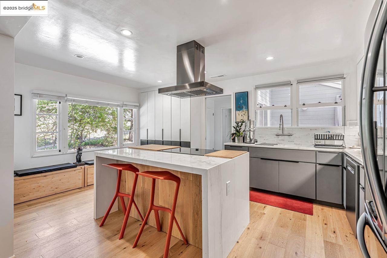 Detail Gallery Image 13 of 51 For Olinda Rd, El Sobrante,  CA 94803 - 3 Beds | 2 Baths