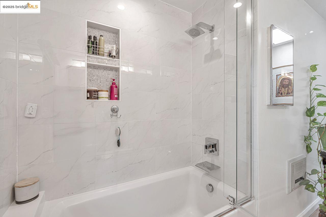 Detail Gallery Image 33 of 51 For Olinda Rd, El Sobrante,  CA 94803 - 3 Beds | 2 Baths