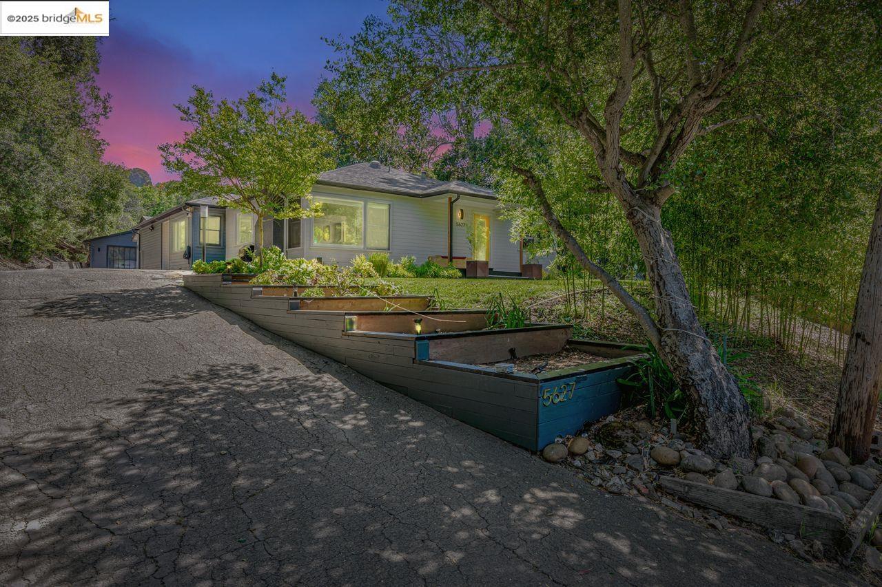 Detail Gallery Image 51 of 51 For Olinda Rd, El Sobrante,  CA 94803 - 3 Beds | 2 Baths