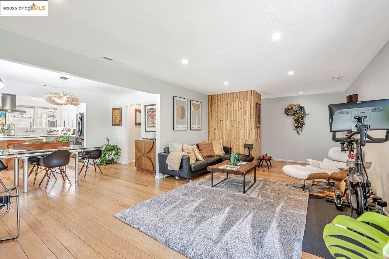 Detail Gallery Image 8 of 51 For Olinda Rd, El Sobrante,  CA 94803 - 3 Beds | 2 Baths