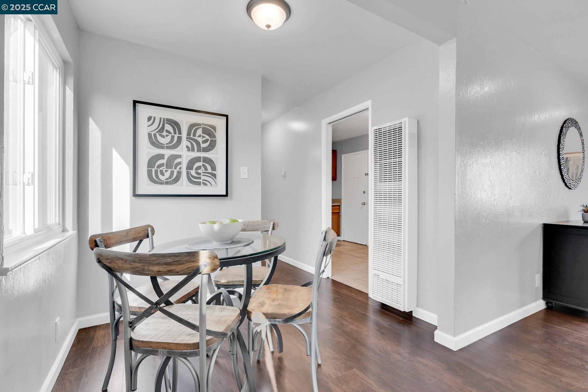 Detail Gallery Image 19 of 56 For 932 Pierce St, Albany,  CA 94706 - – Beds | – Baths