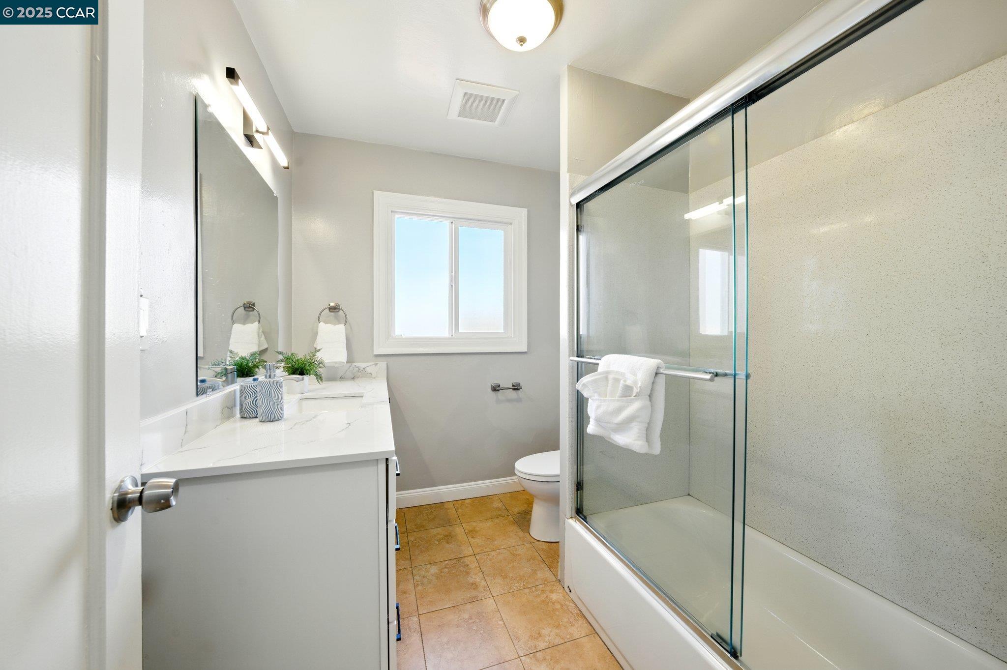 Detail Gallery Image 31 of 56 For 932 Pierce St, Albany,  CA 94706 - – Beds | – Baths