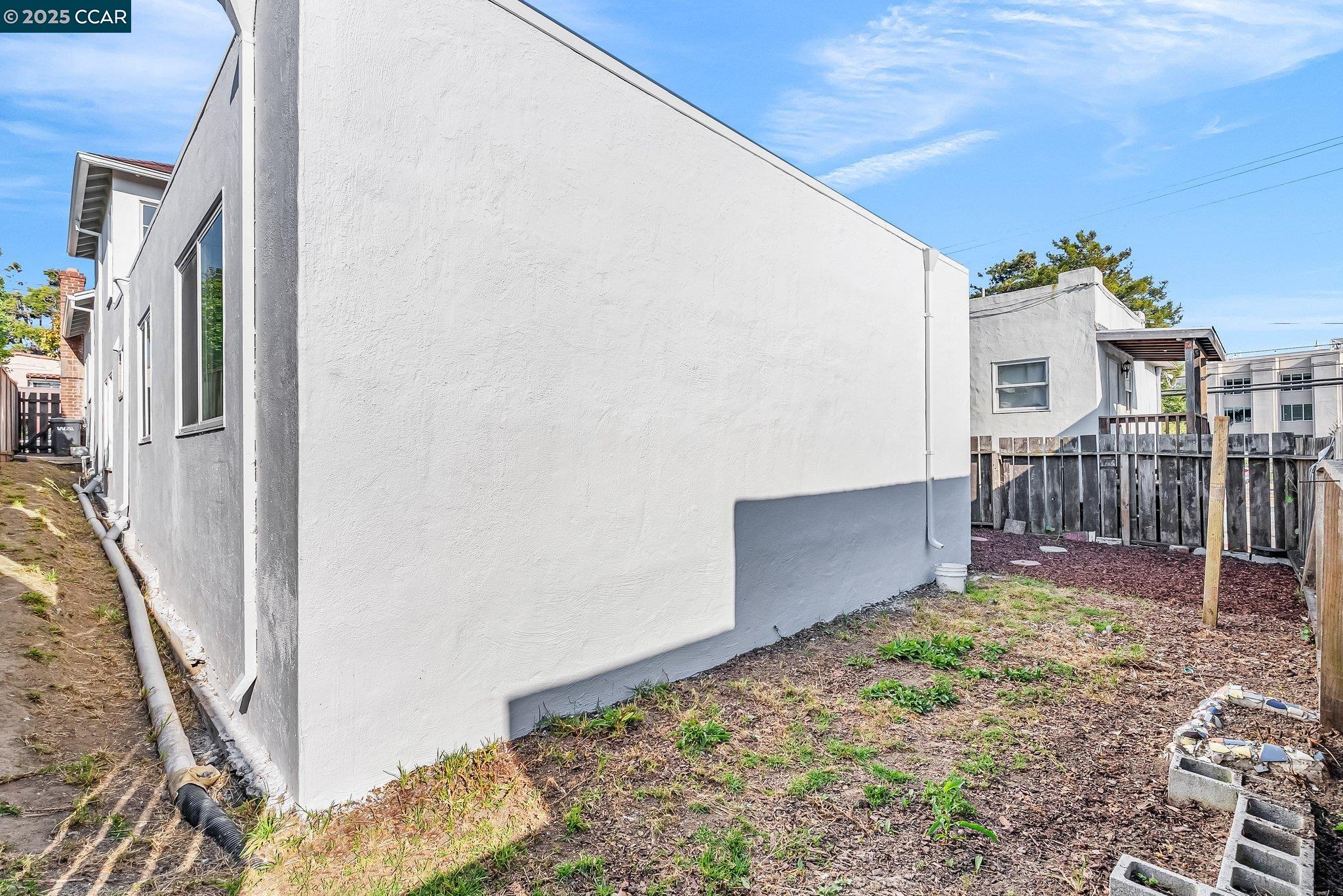 Detail Gallery Image 43 of 56 For 932 Pierce St, Albany,  CA 94706 - – Beds | – Baths