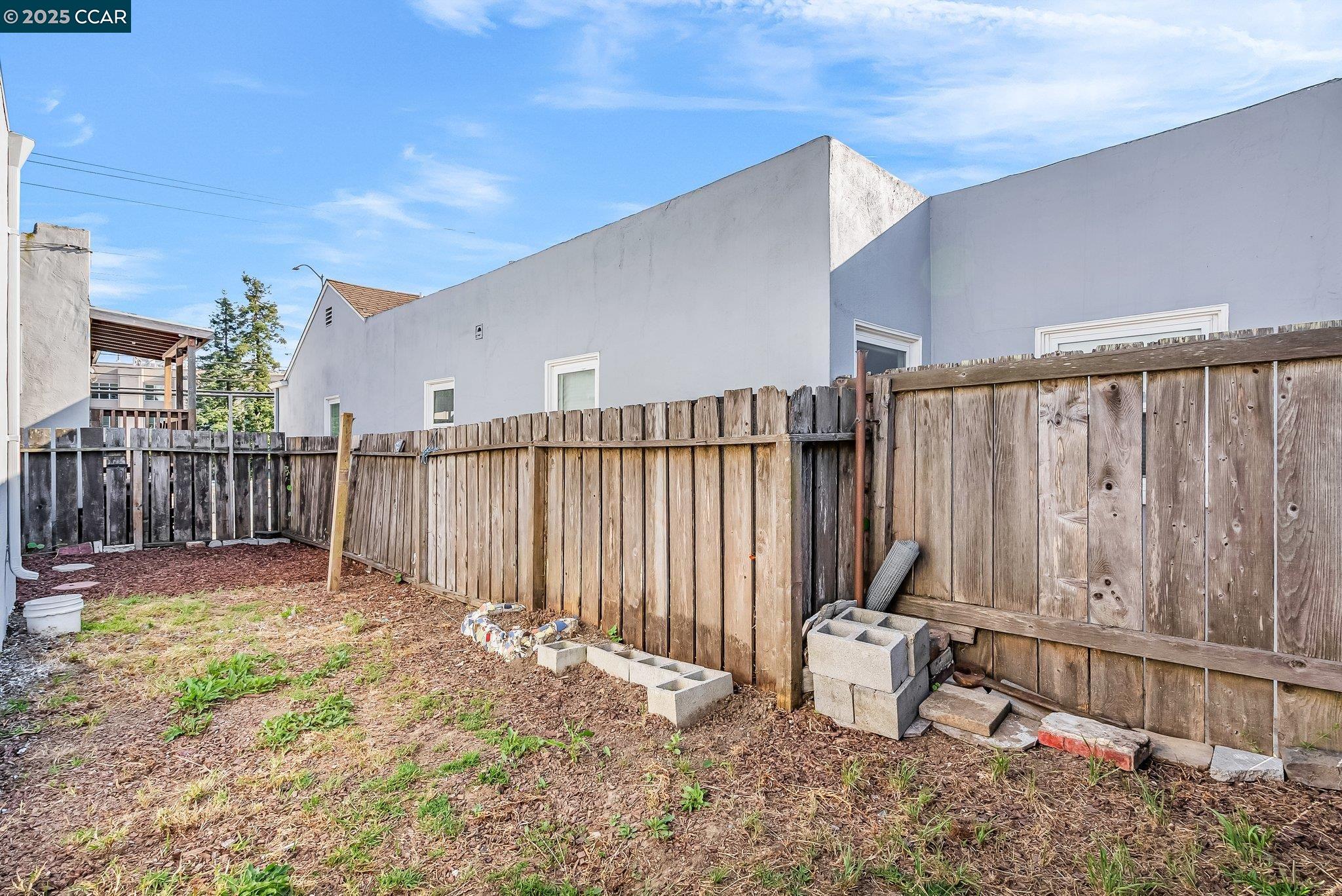 Detail Gallery Image 44 of 56 For 932 Pierce St, Albany,  CA 94706 - – Beds | – Baths