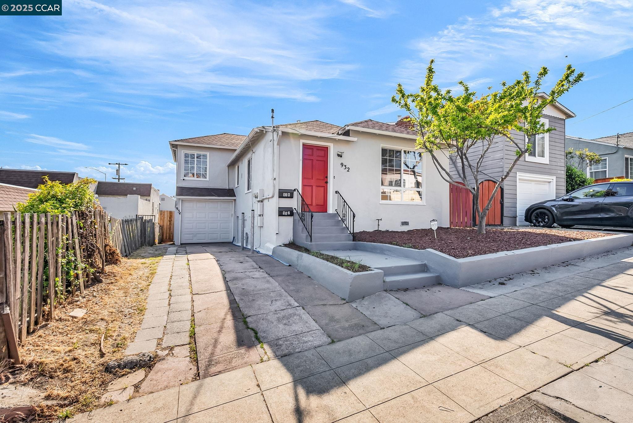 Detail Gallery Image 6 of 56 For 932 Pierce St, Albany,  CA 94706 - – Beds | – Baths