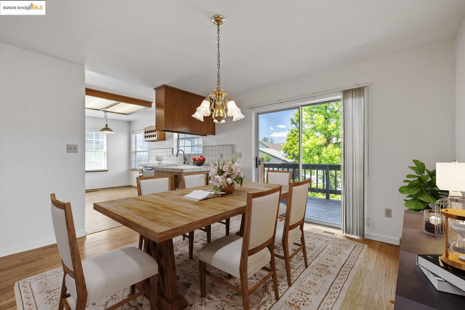 Detail Gallery Image 11 of 29 For 20616 Wayne Ct, Sonora,  CA 95370 - 3 Beds | 2/1 Baths