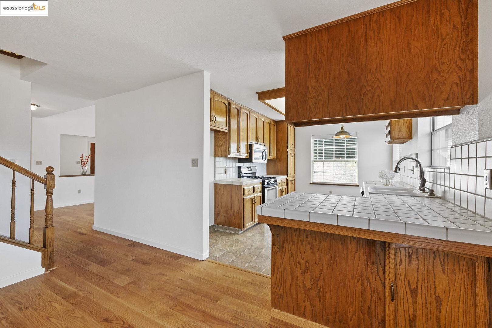Detail Gallery Image 12 of 29 For 20616 Wayne Ct, Sonora,  CA 95370 - 3 Beds | 2/1 Baths