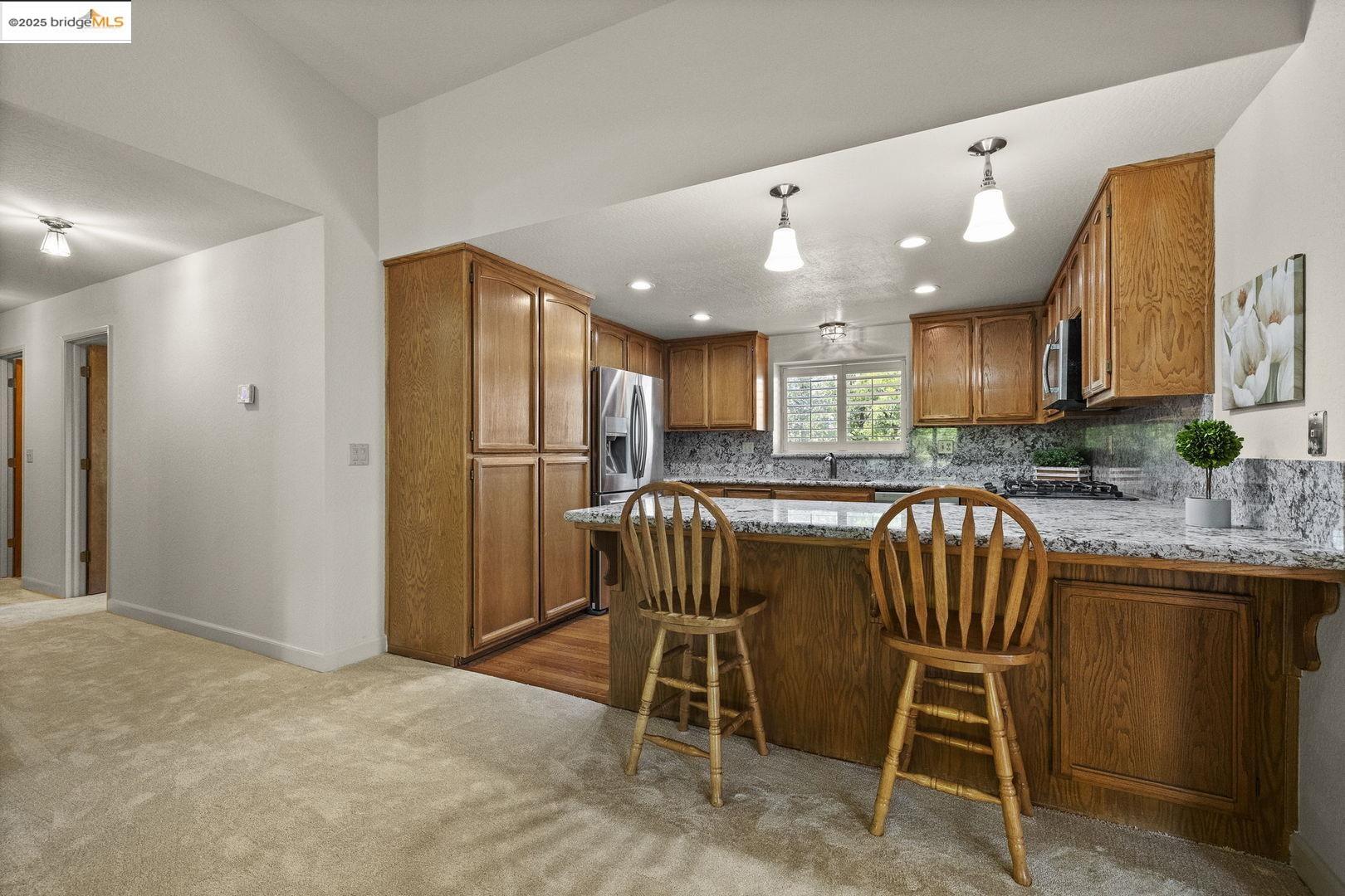 Detail Gallery Image 12 of 33 For 19903 Sally Ct, Sonora,  CA 95370 - 3 Beds | 2 Baths