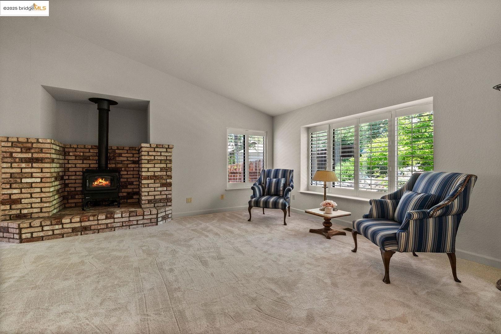 Detail Gallery Image 6 of 33 For 19903 Sally Ct, Sonora,  CA 95370 - 3 Beds | 2 Baths