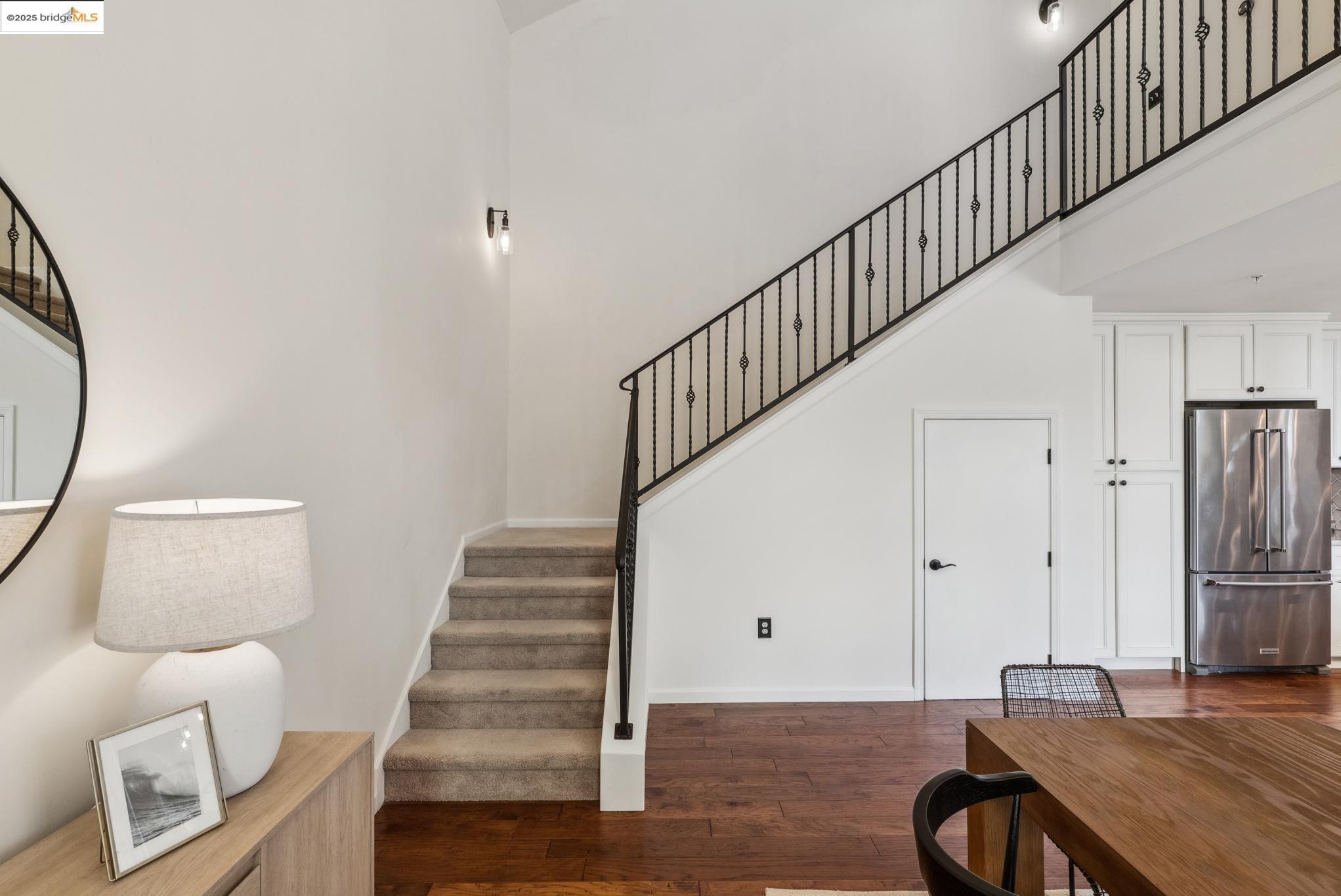 Detail Gallery Image 15 of 44 For 6300 Shattuck Ave #1,  Oakland,  CA 94609 - 3 Beds | 2 Baths