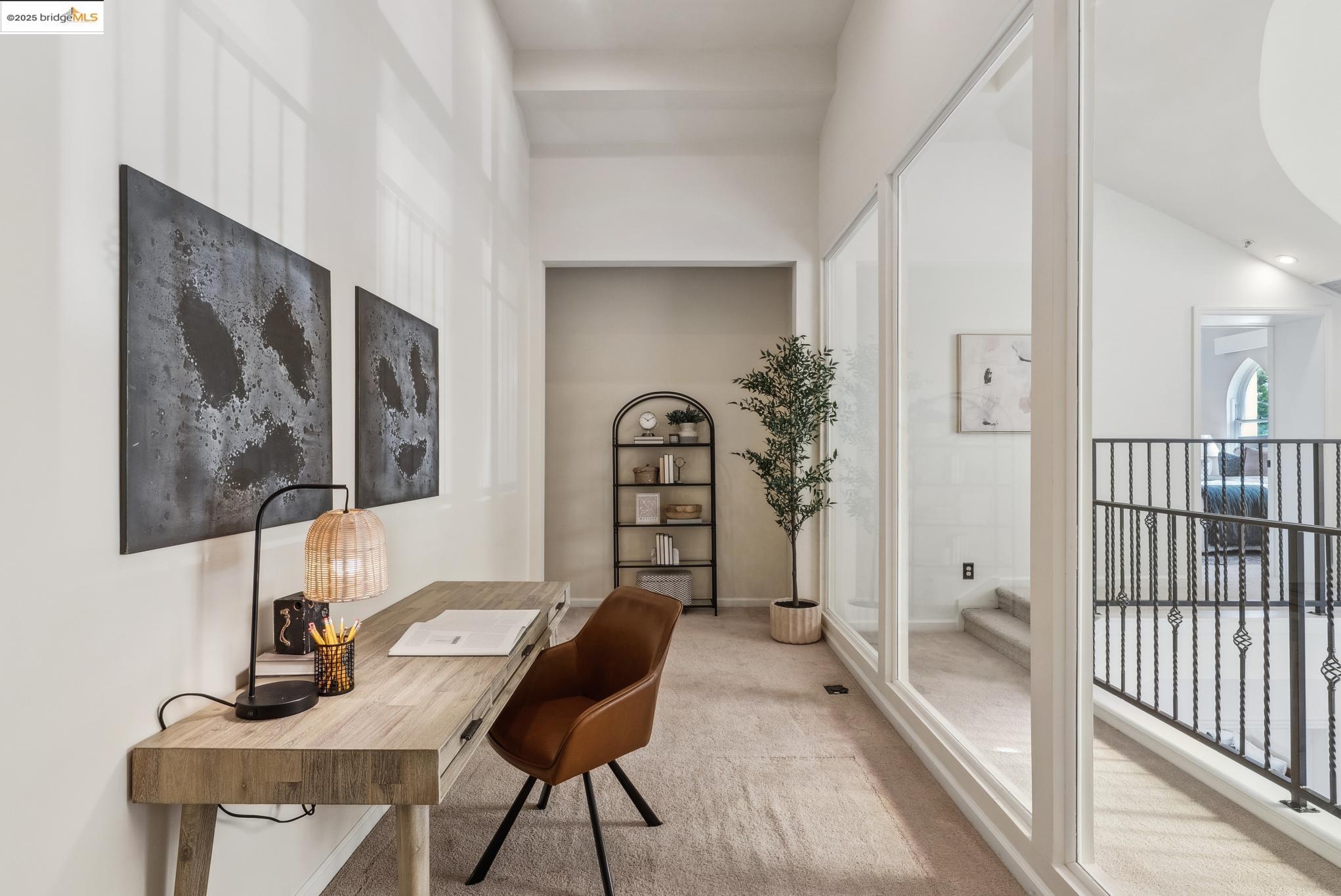 Detail Gallery Image 27 of 44 For 6300 Shattuck Ave #1,  Oakland,  CA 94609 - 3 Beds | 2 Baths