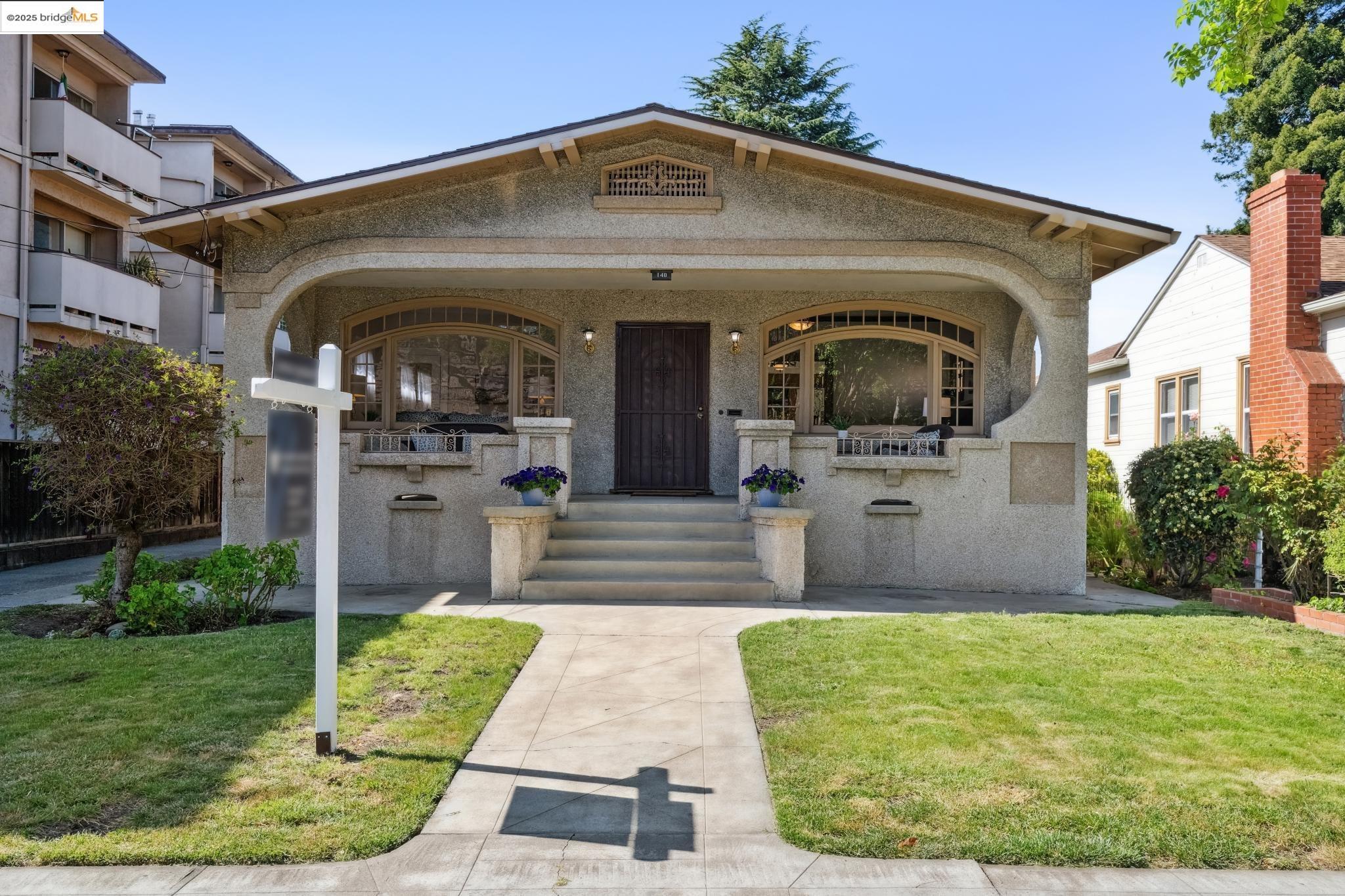 Detail Gallery Image 1 of 55 For 148 Estabrook, San Leandro,  CA 94577 - 3 Beds | 1/1 Baths