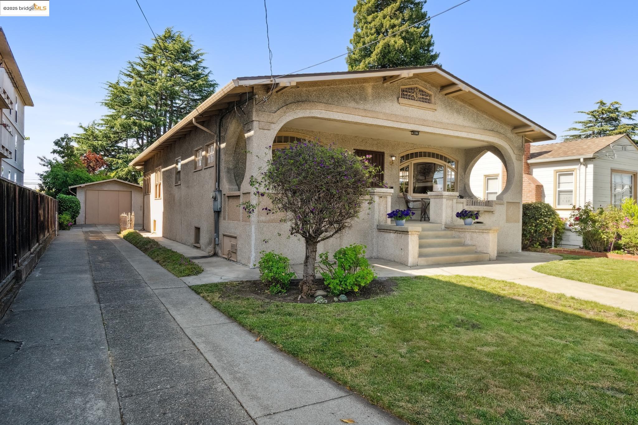 Detail Gallery Image 2 of 55 For 148 Estabrook, San Leandro,  CA 94577 - 3 Beds | 1/1 Baths