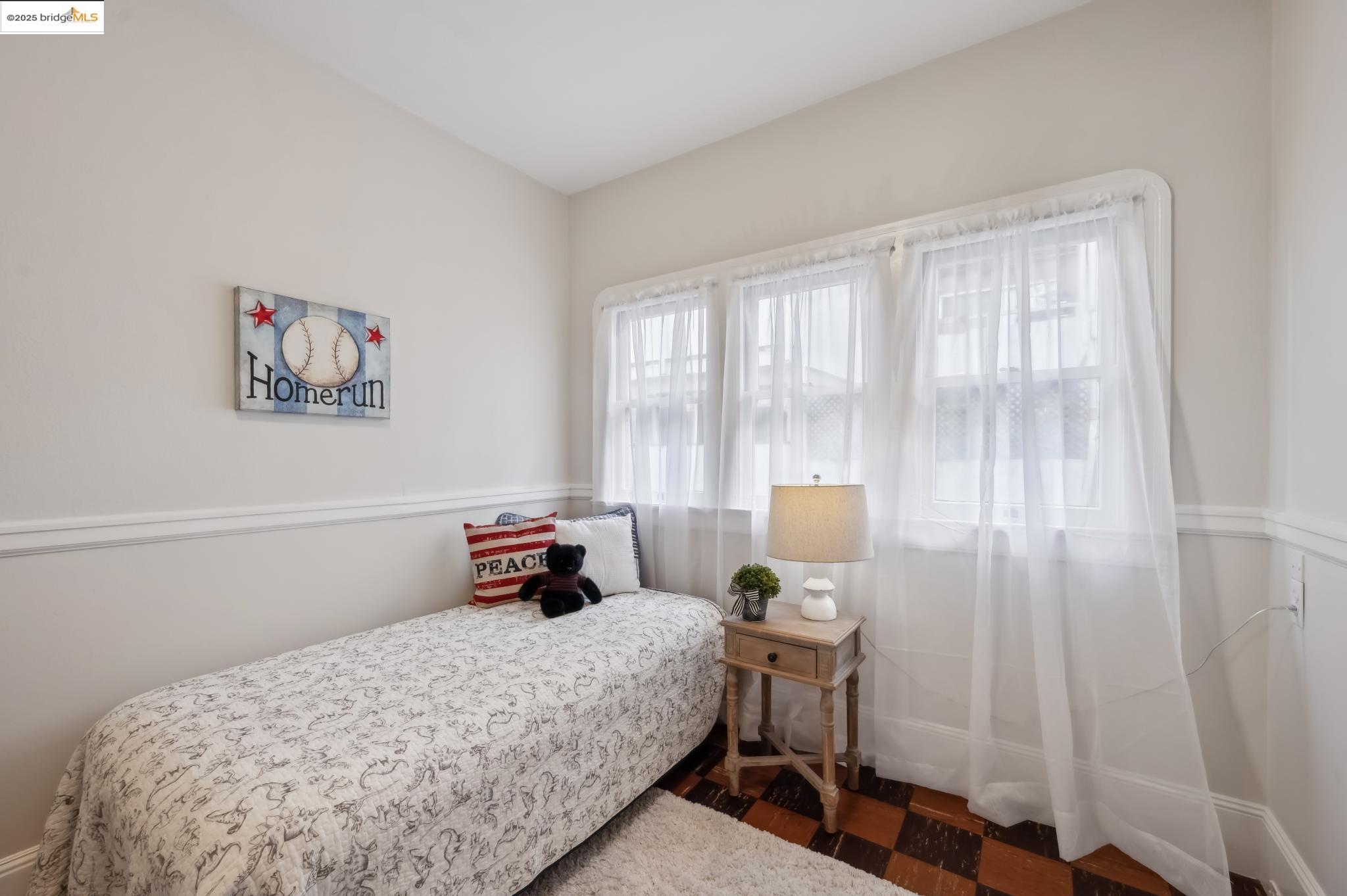 Detail Gallery Image 36 of 55 For 148 Estabrook, San Leandro,  CA 94577 - 3 Beds | 1/1 Baths