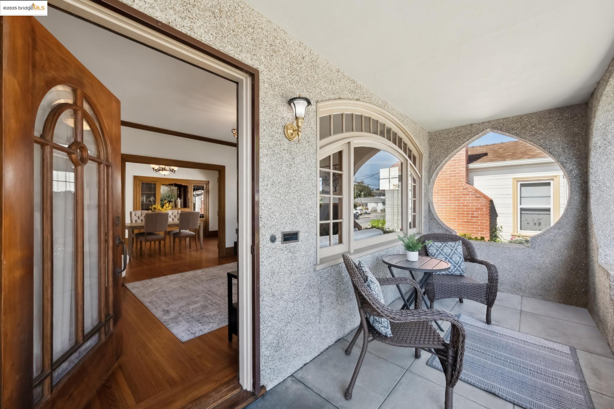 Detail Gallery Image 5 of 55 For 148 Estabrook, San Leandro,  CA 94577 - 3 Beds | 1/1 Baths