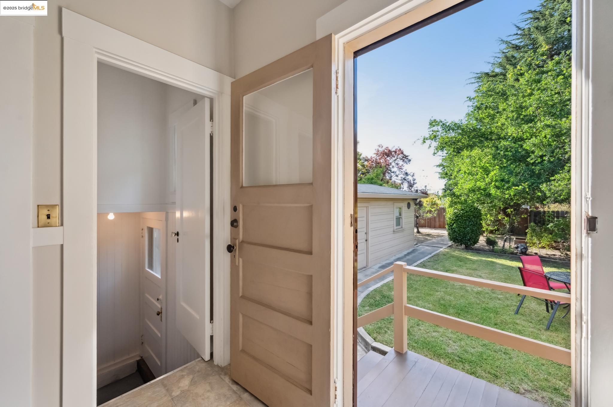 Detail Gallery Image 42 of 55 For 148 Estabrook, San Leandro,  CA 94577 - 3 Beds | 1/1 Baths