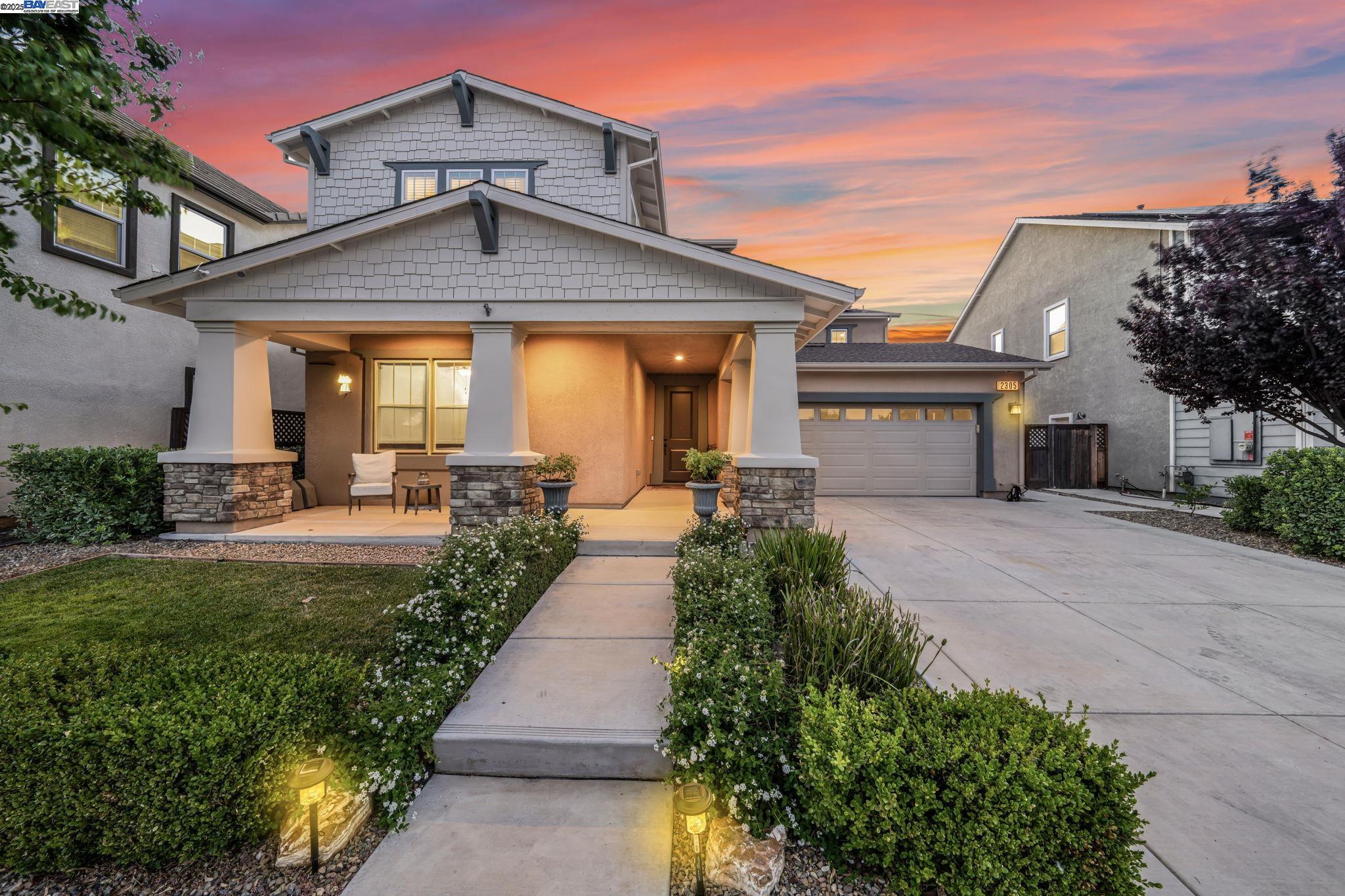 Detail Gallery Image 2 of 60 For 2305 Augusta Ave, Tracy,  CA 95377 - 4 Beds | 3 Baths