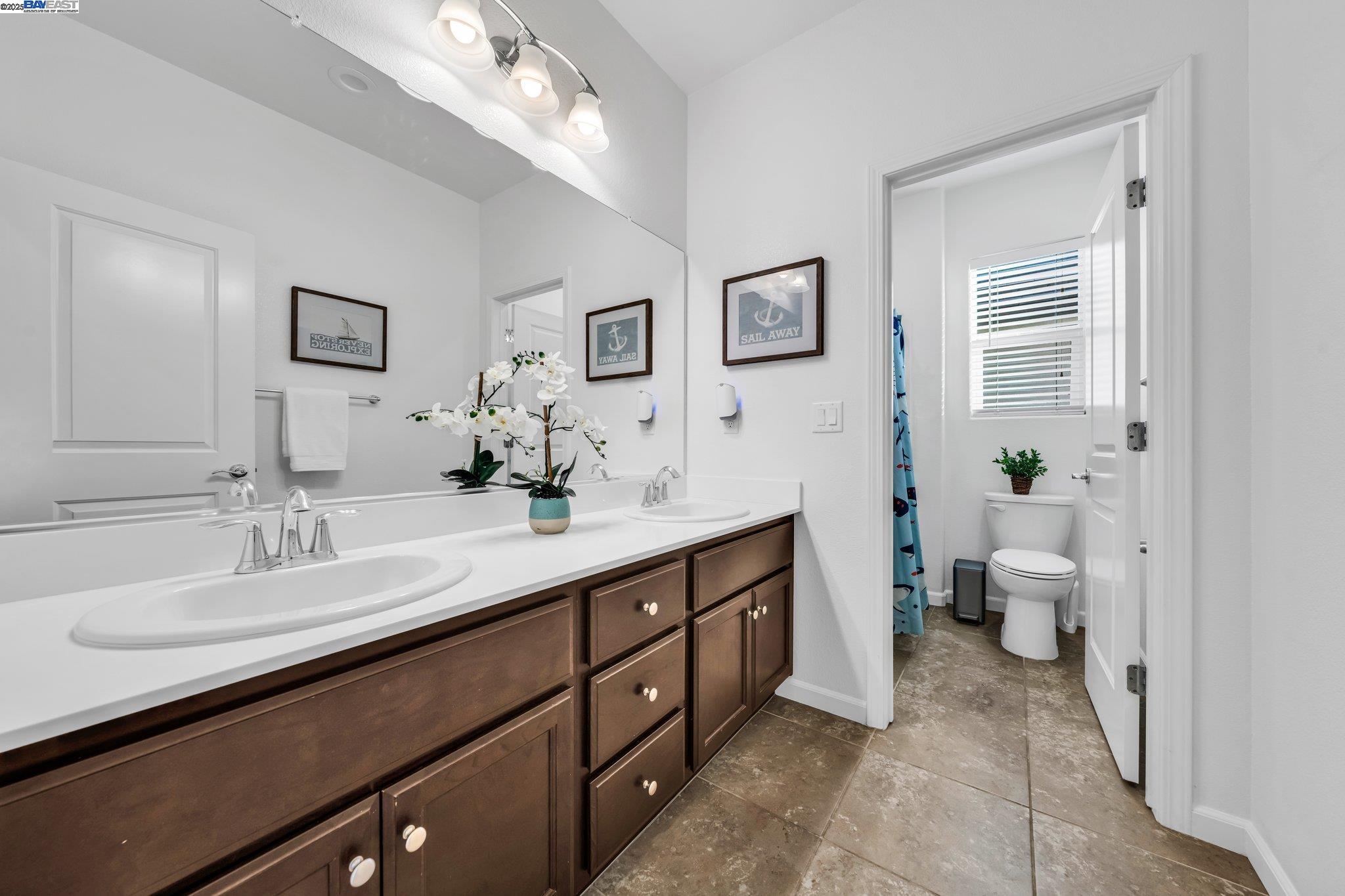 Detail Gallery Image 29 of 60 For 2305 Augusta Ave, Tracy,  CA 95377 - 4 Beds | 3 Baths