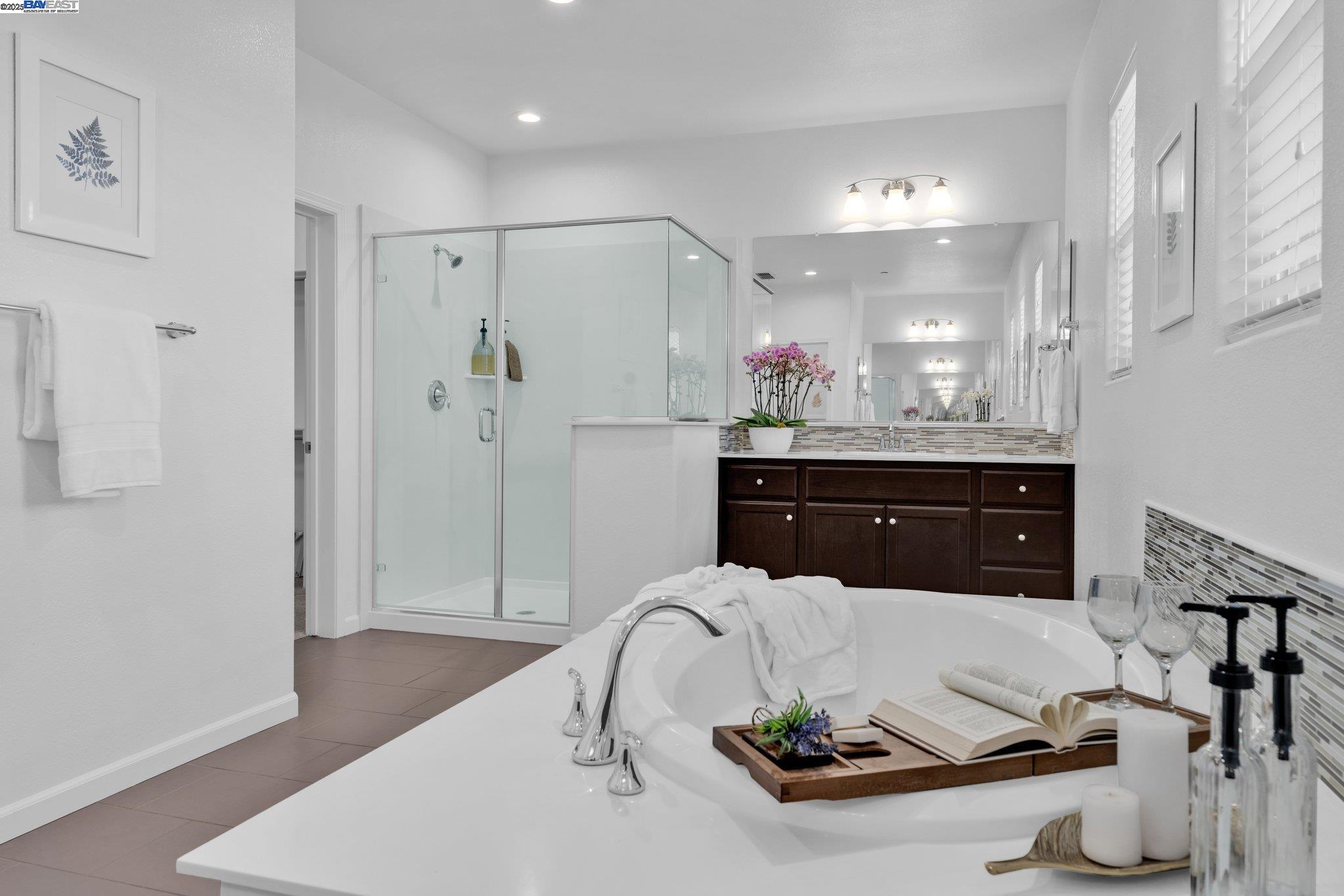 Detail Gallery Image 38 of 60 For 2305 Augusta Ave, Tracy,  CA 95377 - 4 Beds | 3 Baths