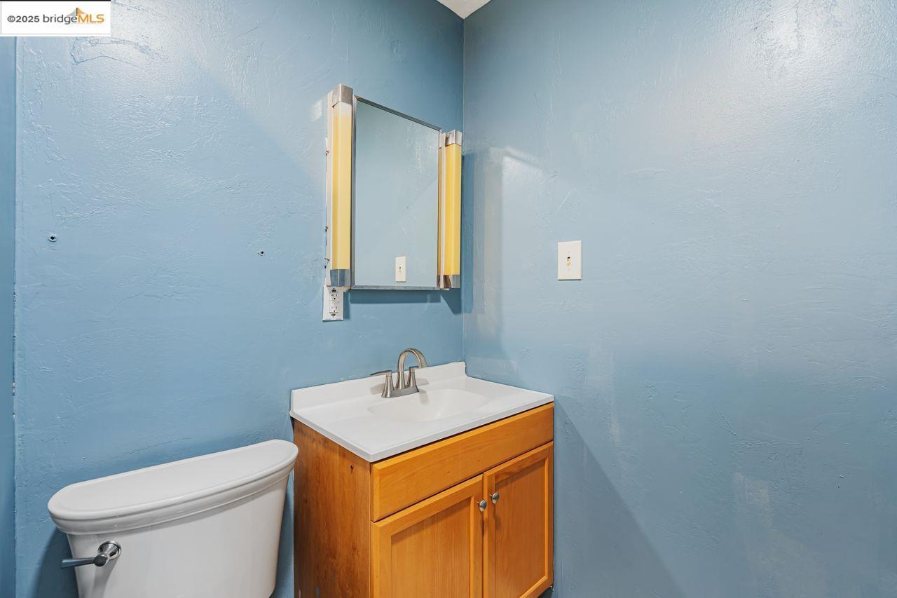 Detail Gallery Image 19 of 28 For Parkwood Dr, Vallejo,  CA 94591 - 3 Beds | 2 Baths