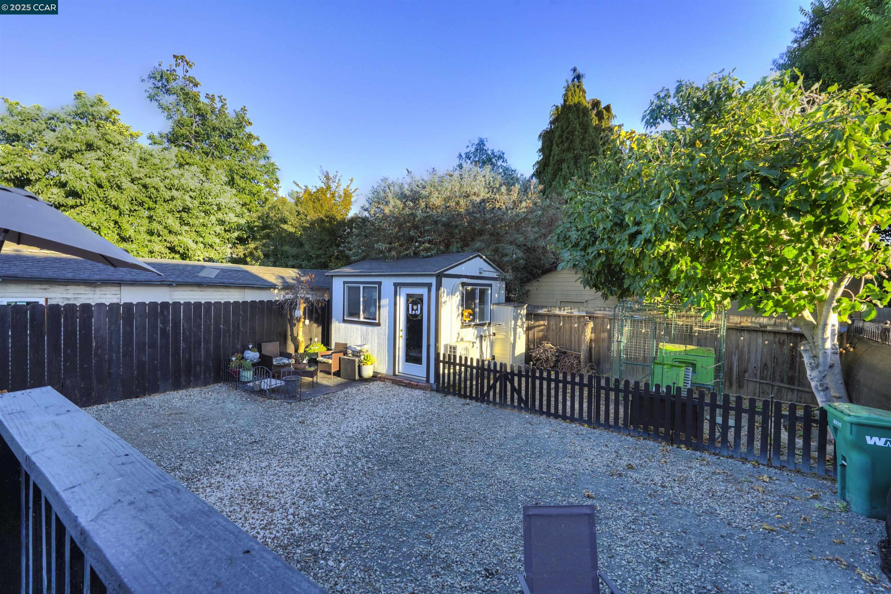 Detail Gallery Image 30 of 36 For 1324 104th Ave, Oakland,  CA 94603 - 2 Beds | 2 Baths