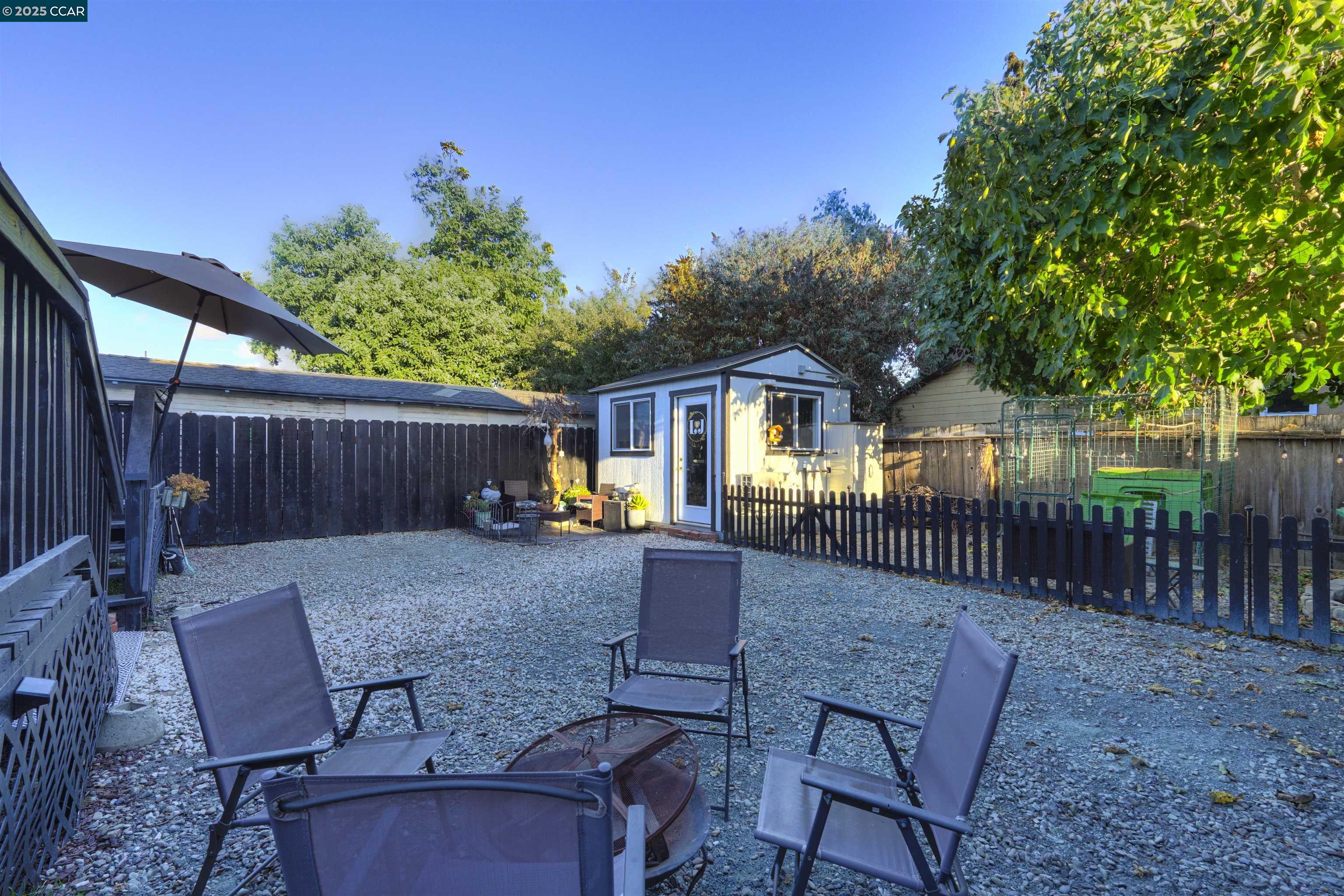 Detail Gallery Image 31 of 36 For 1324 104th Ave, Oakland,  CA 94603 - 2 Beds | 2 Baths