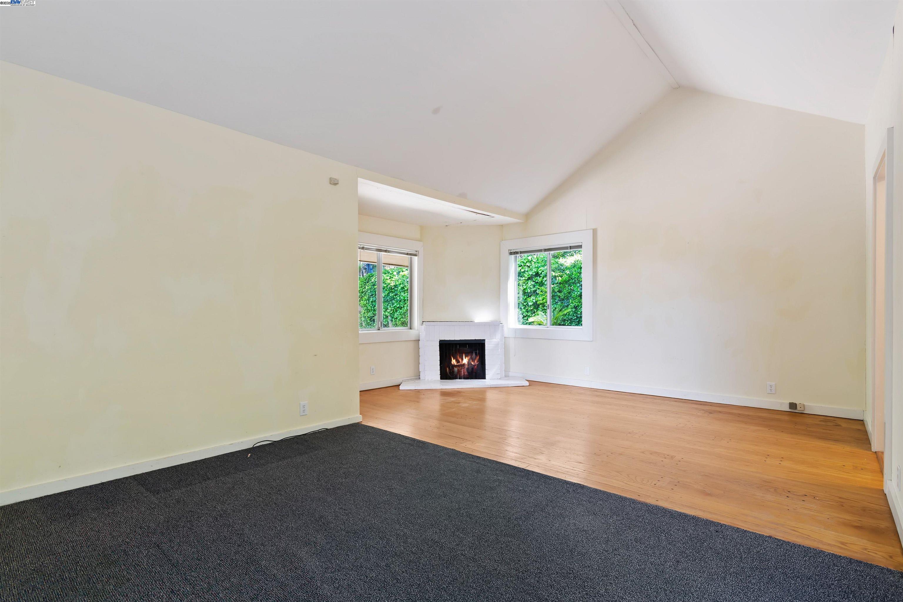 Detail Gallery Image 19 of 60 For 26 Marston Rd, Orinda,  CA 94563 - 4 Beds | 3 Baths