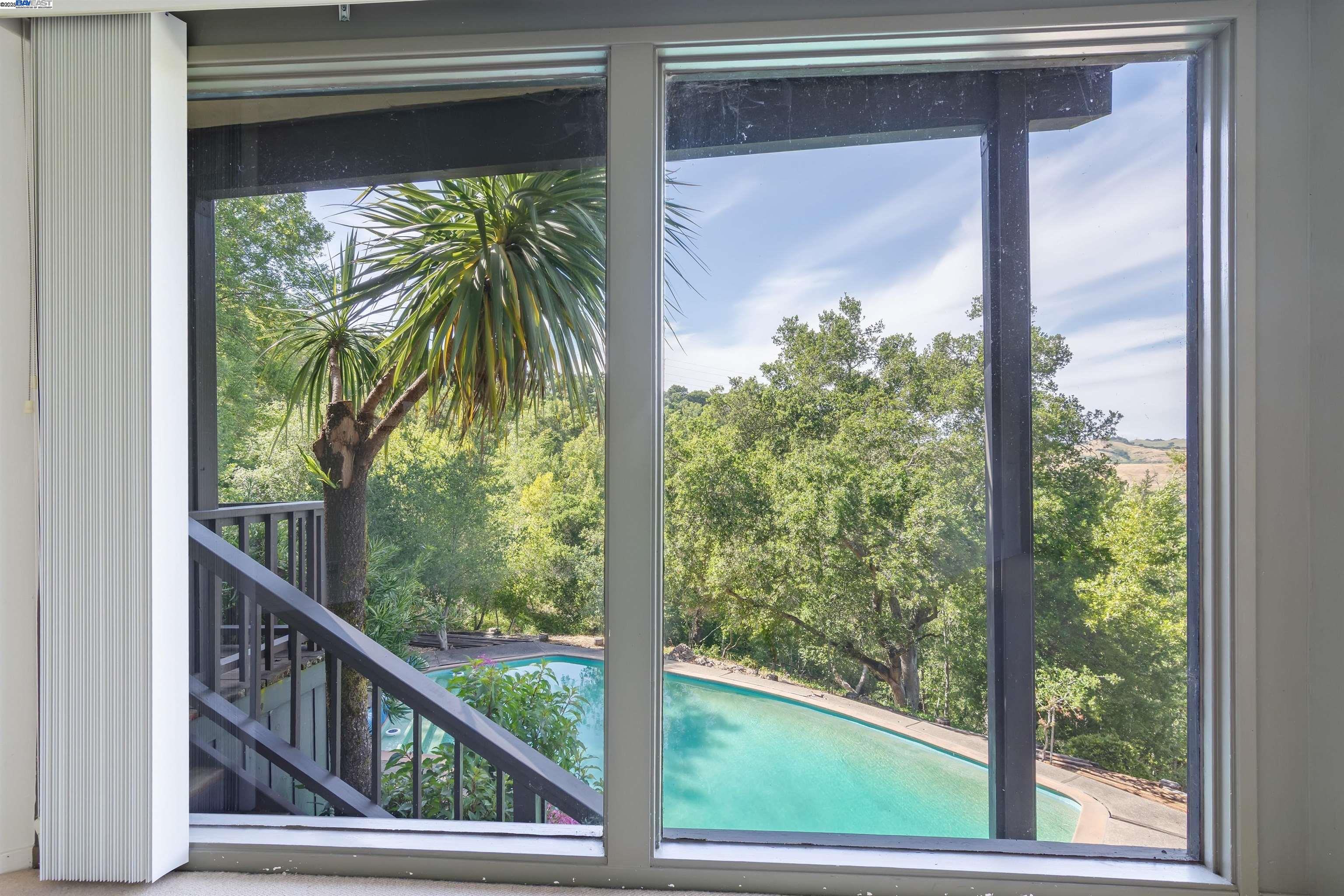 Detail Gallery Image 31 of 60 For 26 Marston Rd, Orinda,  CA 94563 - 4 Beds | 3 Baths