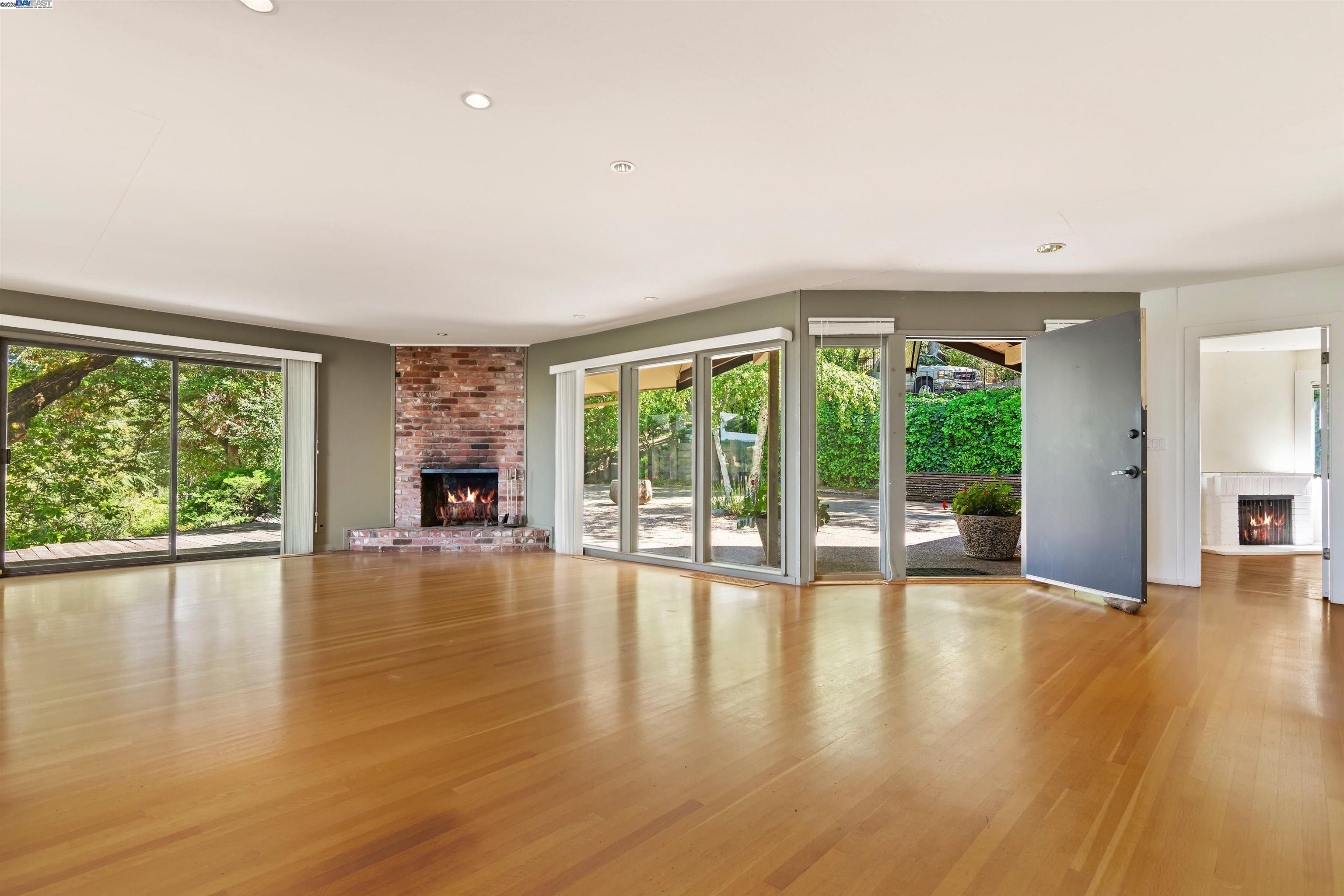 Detail Gallery Image 5 of 60 For 26 Marston Rd, Orinda,  CA 94563 - 4 Beds | 3 Baths