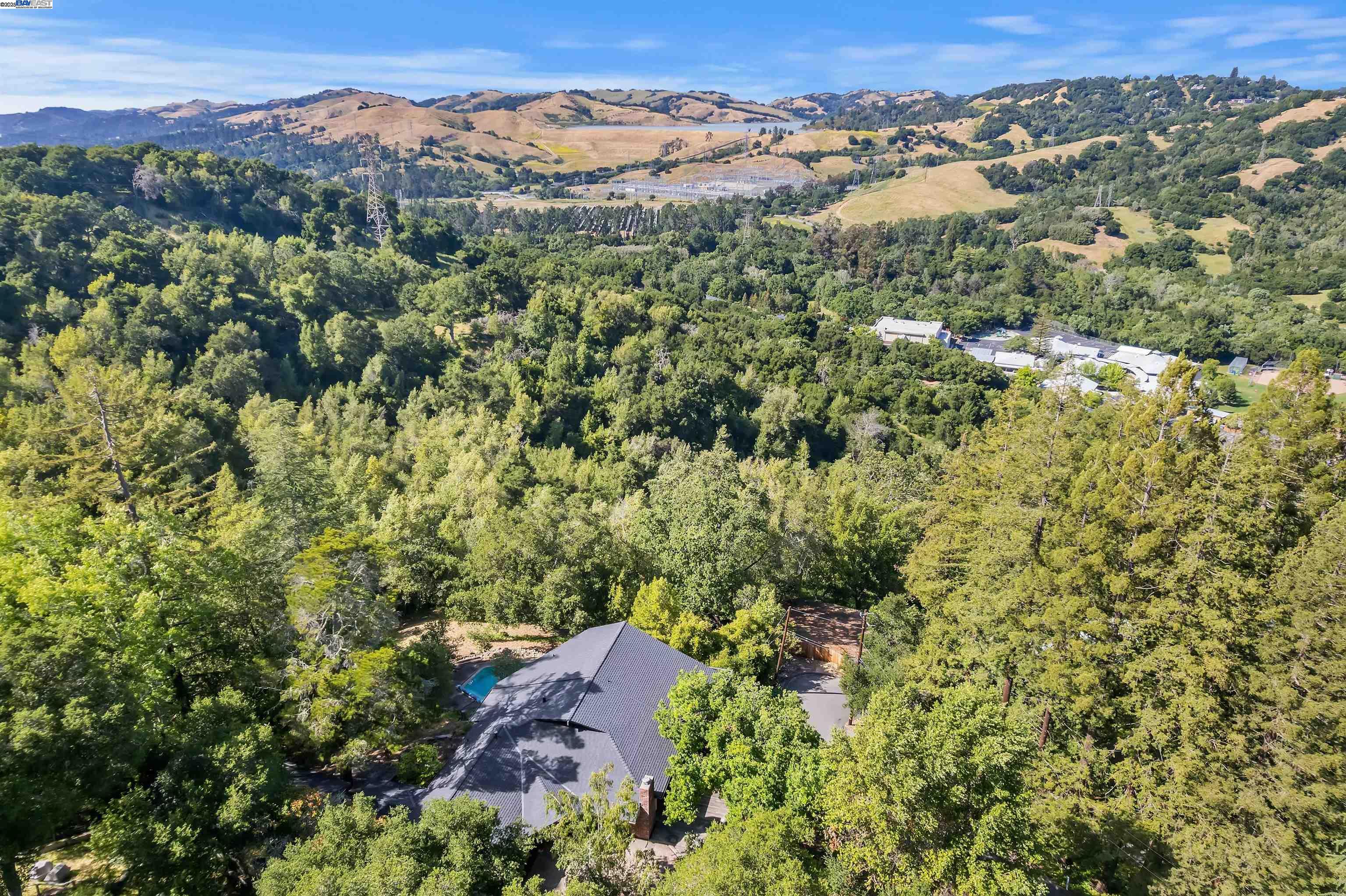 Detail Gallery Image 50 of 60 For 26 Marston Rd, Orinda,  CA 94563 - 4 Beds | 3 Baths