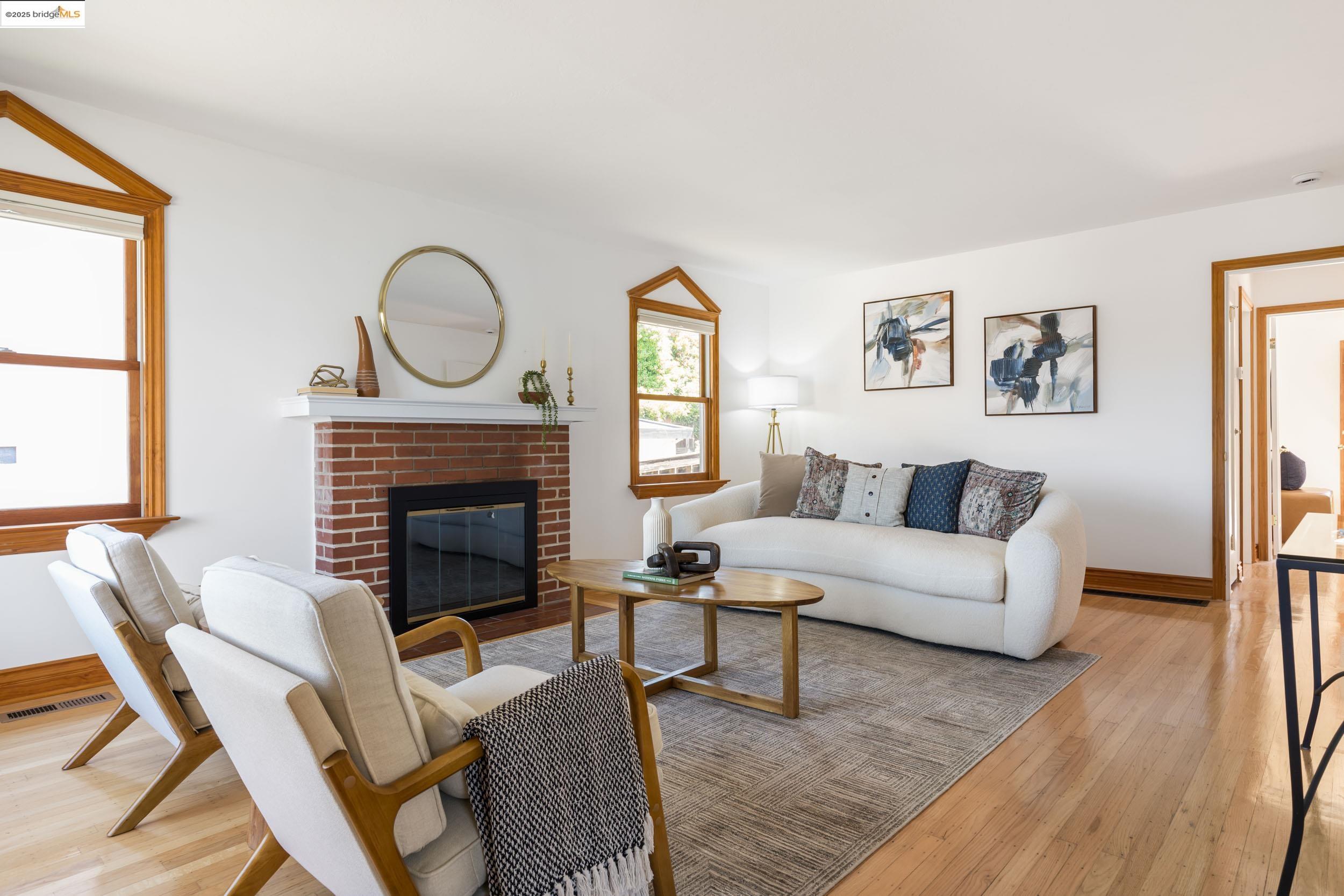 Detail Gallery Image 2 of 28 For 1338 S 58th St, Richmond,  CA 94804 - 2 Beds | 1 Baths