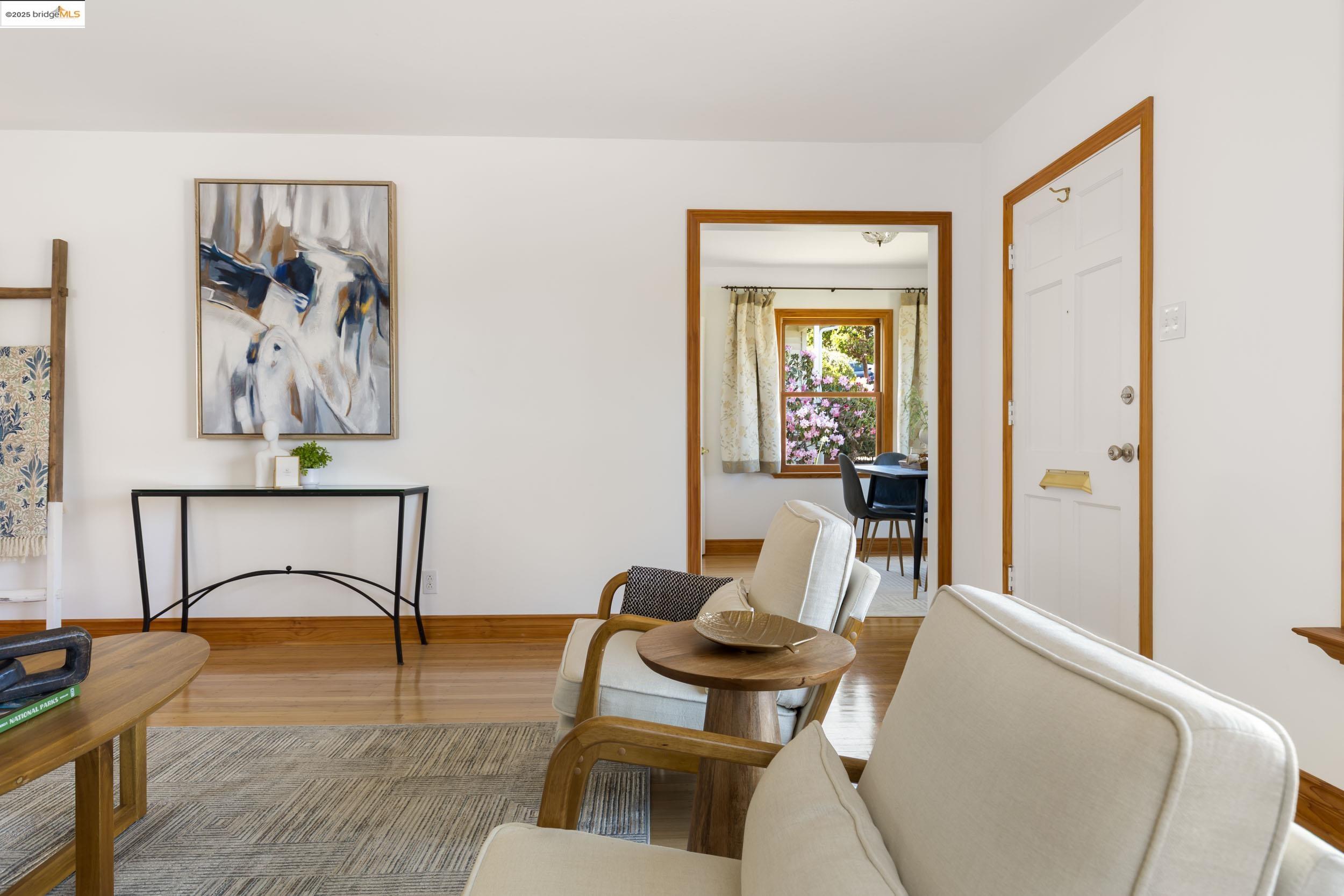 Detail Gallery Image 6 of 28 For 1338 S 58th St, Richmond,  CA 94804 - 2 Beds | 1 Baths