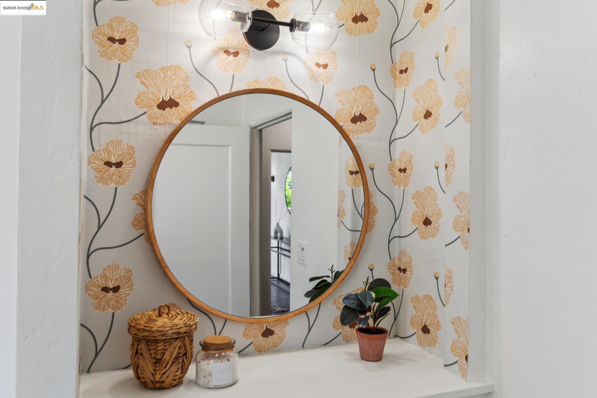 Detail Gallery Image 22 of 42 For 3610 Calafia Ave, Oakland,  CA 94605 - 3 Beds | 2 Baths
