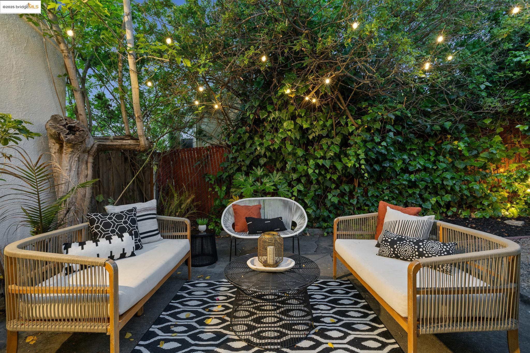 Detail Gallery Image 40 of 42 For 3610 Calafia Ave, Oakland,  CA 94605 - 3 Beds | 2 Baths