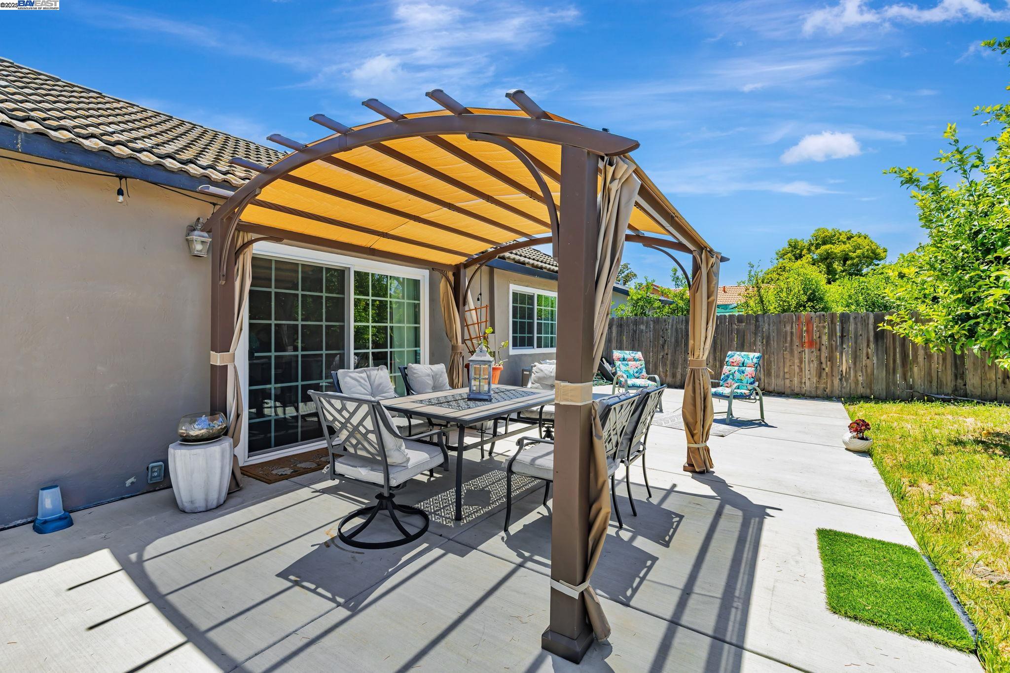 Detail Gallery Image 22 of 25 For 8153 Moulin Ct, Stockton,  CA 95210 - 3 Beds | 2 Baths