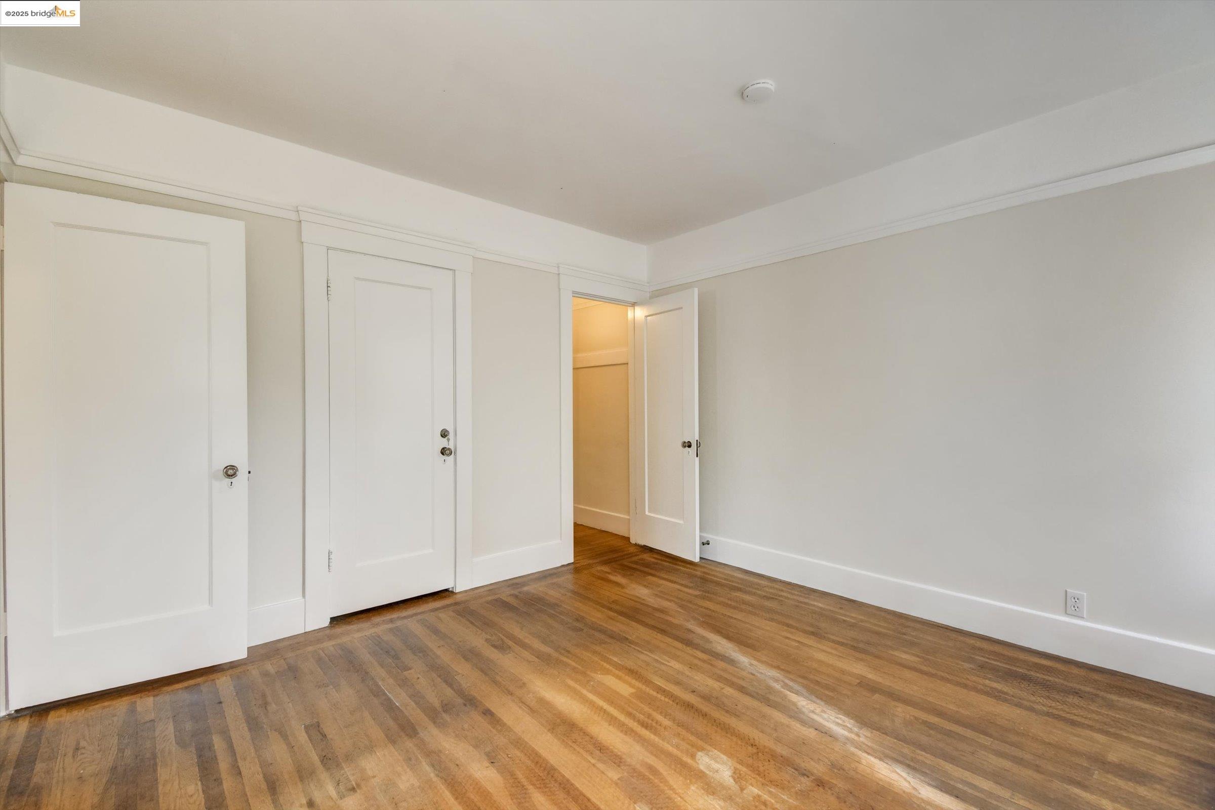 Detail Gallery Image 31 of 60 For 105 Manor Dr, Piedmont,  CA 94611 - 3 Beds | 1 Baths