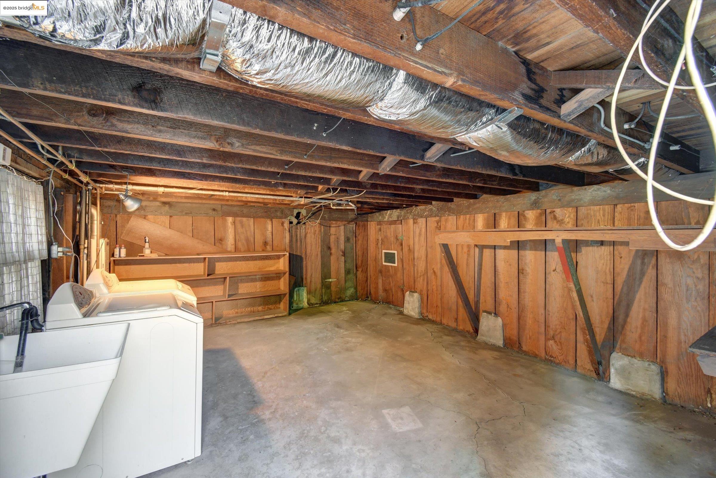 Detail Gallery Image 43 of 60 For 105 Manor Dr, Piedmont,  CA 94611 - 3 Beds | 1 Baths